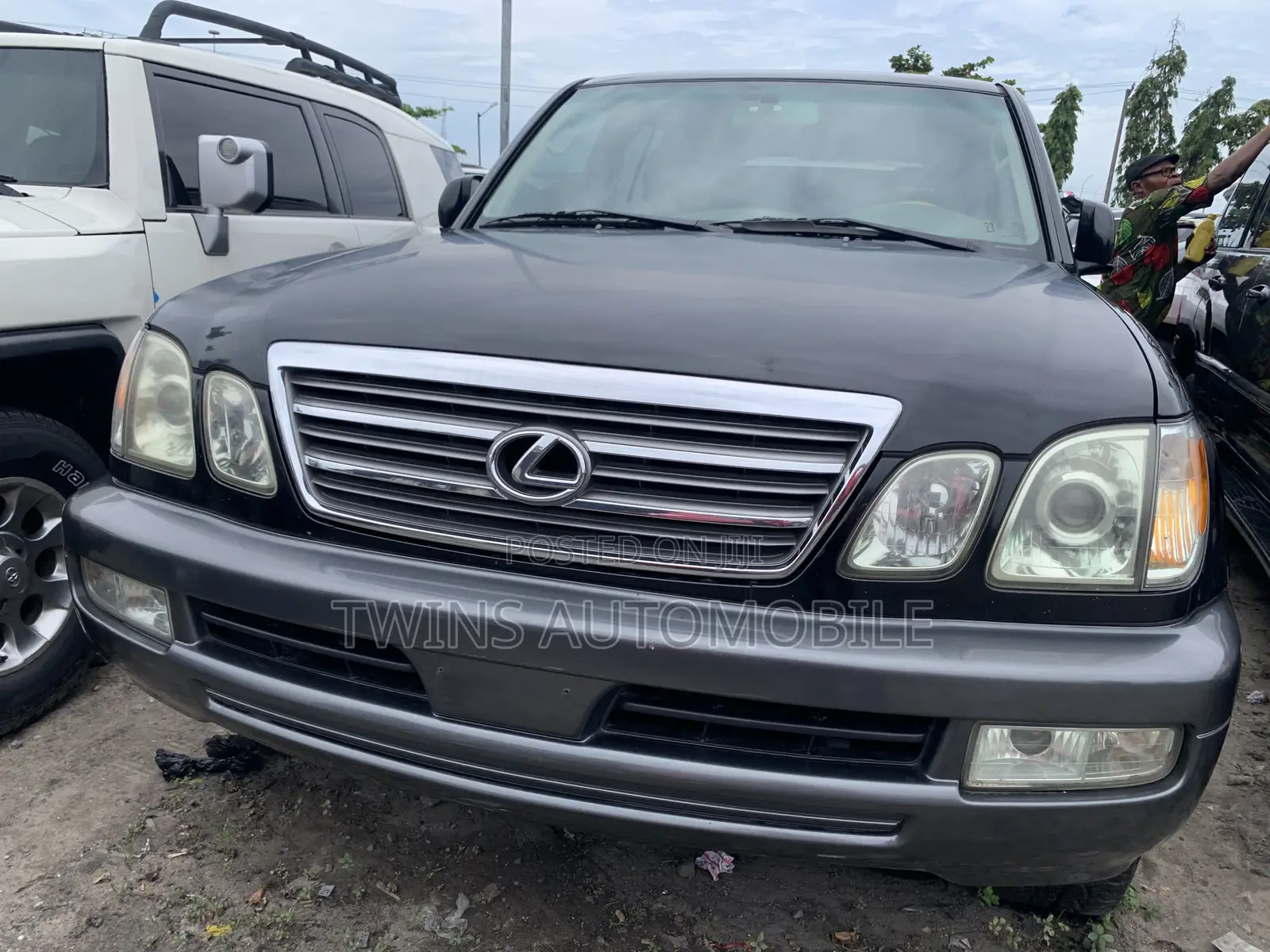 Lexus LX 470 Sport Utility 2006 Black