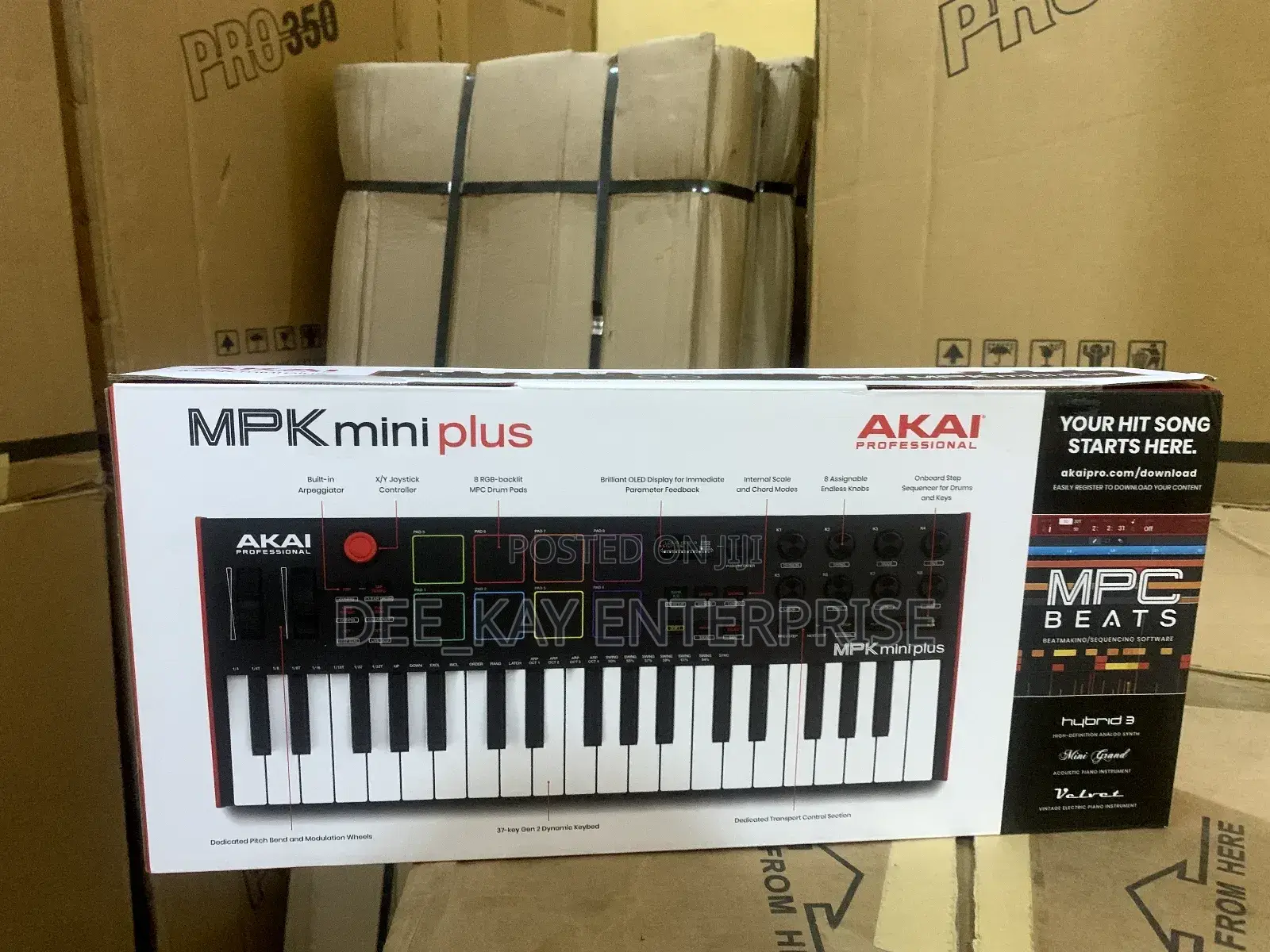 Akai MPK Mini Plus
