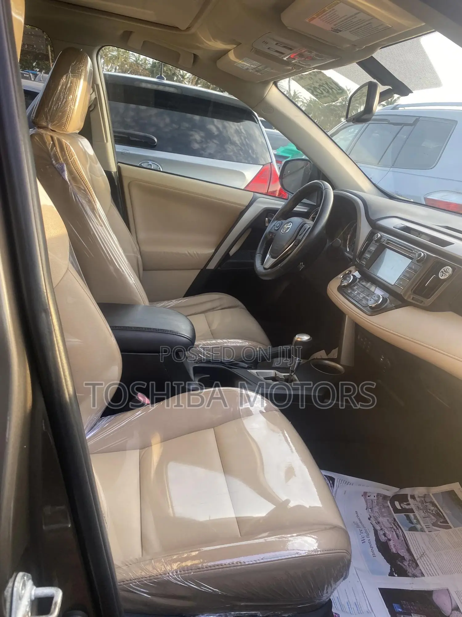 Toyota RAV4 Limited 4dr SUV (2.5L 4cyl 6A) 2015 Gray