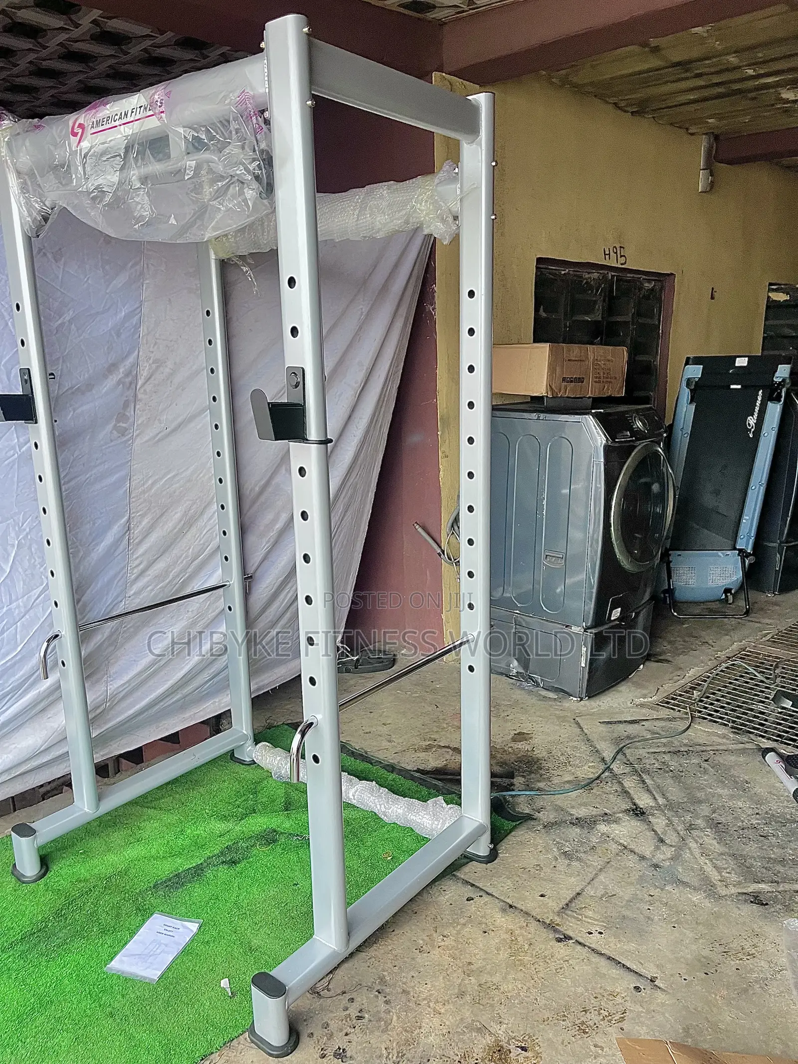 Commercial Squat Rack