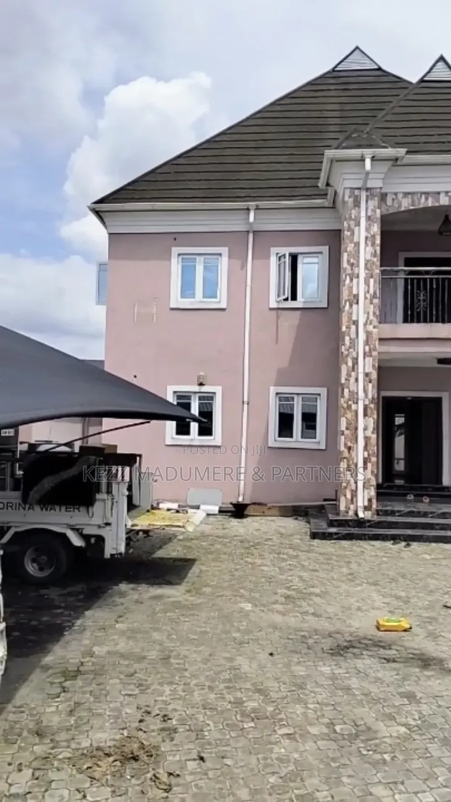 5bdrm Duplex in Gated Estate , Off for sale