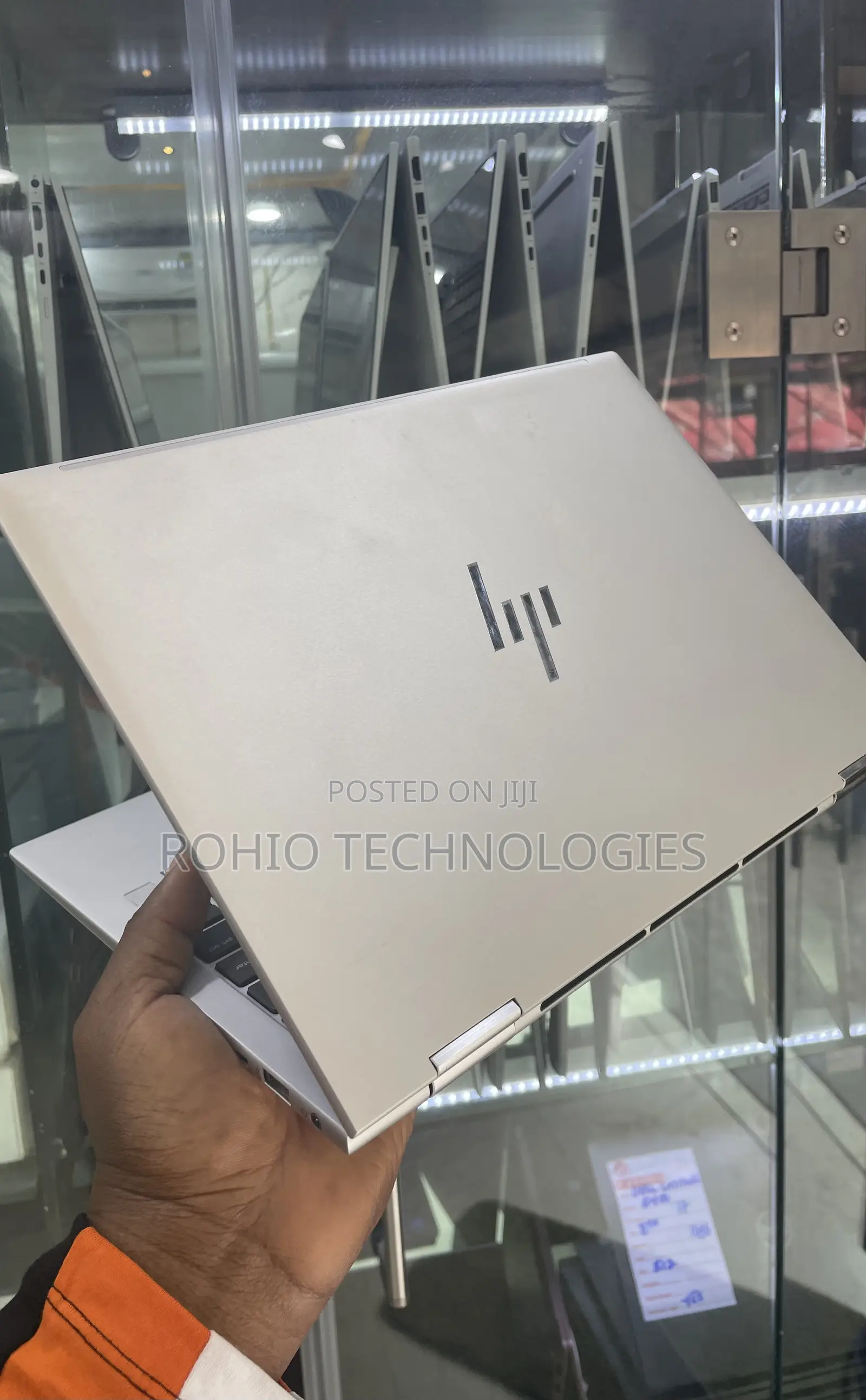 Laptop HP EliteBook 830 G9 16GB Intel Core I7 SSD 256GB