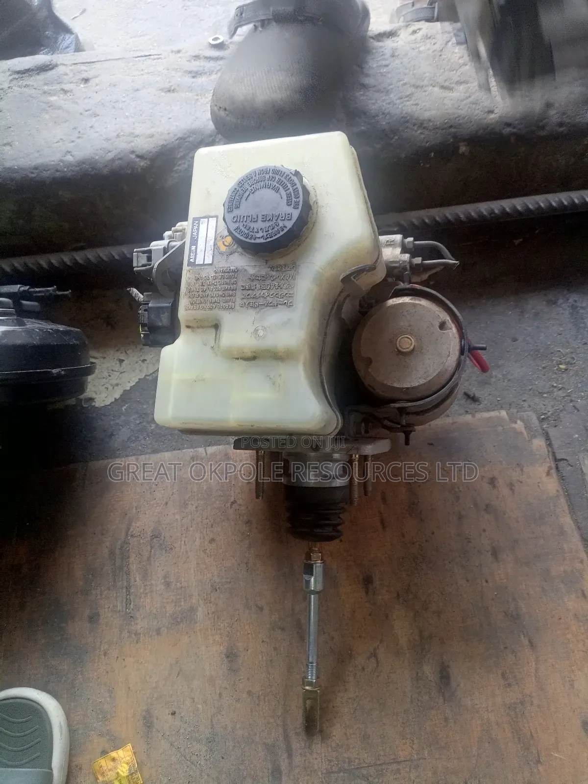 Toyota 4 Runner 2003,2004 Abs Pump