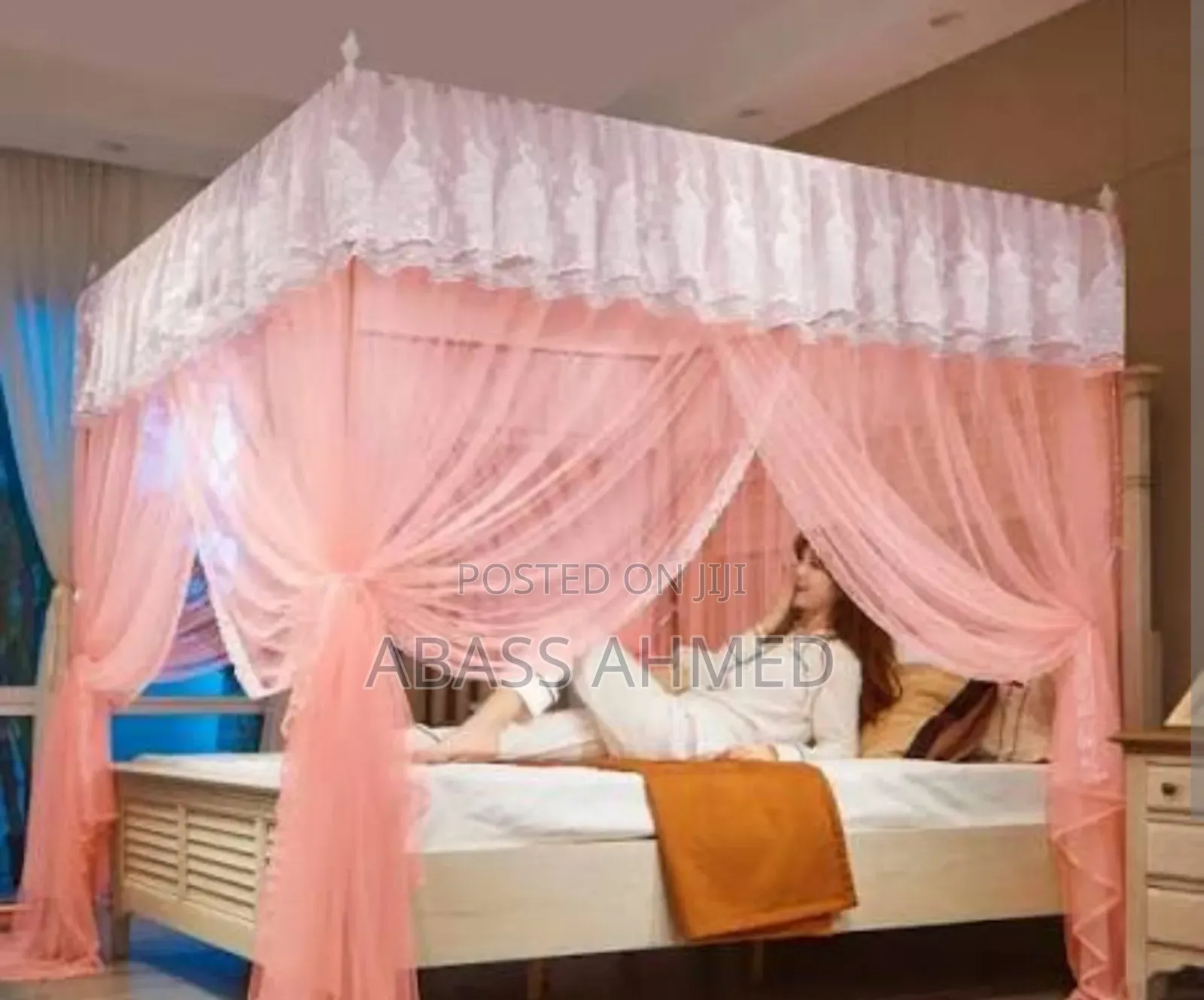 Royal Mosquito Net