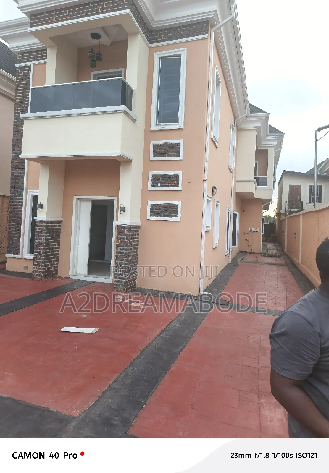 5bdrm Duplex in Opic, Isheri North for sale