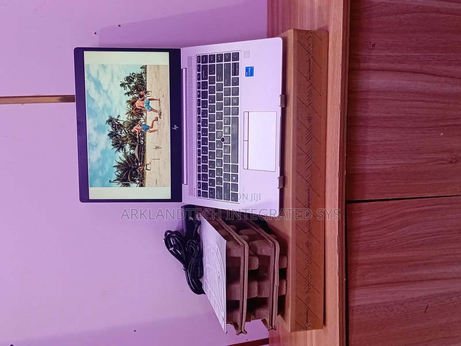 New Laptop HP EliteBook 8730W 16GB Intel Core i5 SSD 256GB