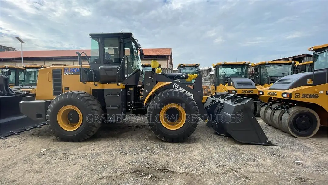 Brand New XCMG Payloader/Bulldozer Lw500fn- 5 Tons