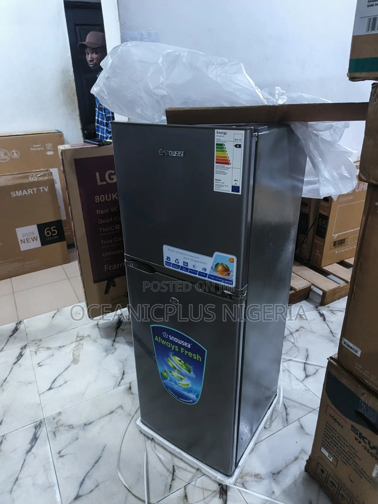 Low Noise Operation Snowsea 150liter Double Door Refrigerator(Bcd 198)