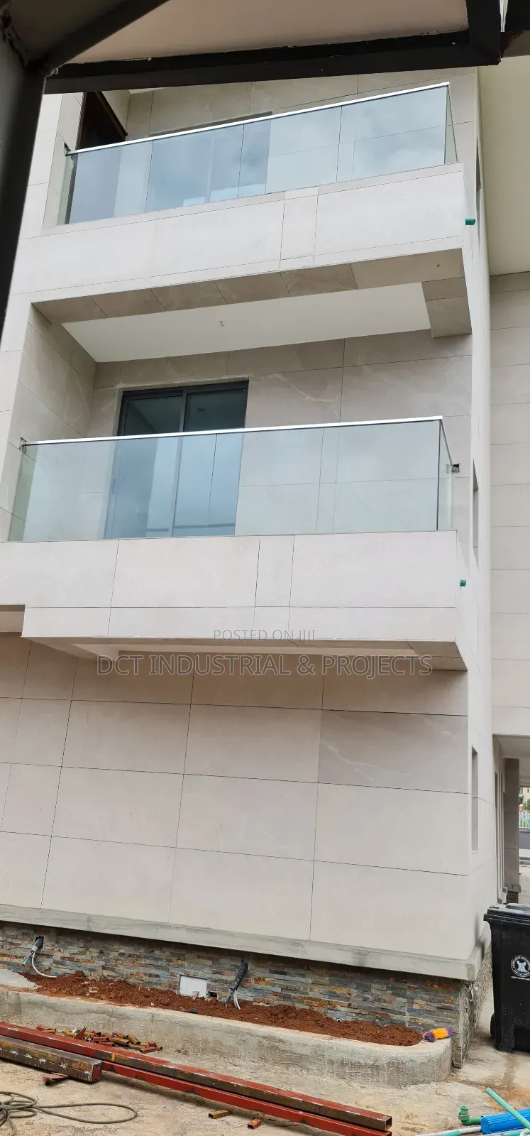 Glass Railings Installation 10mm Tempered