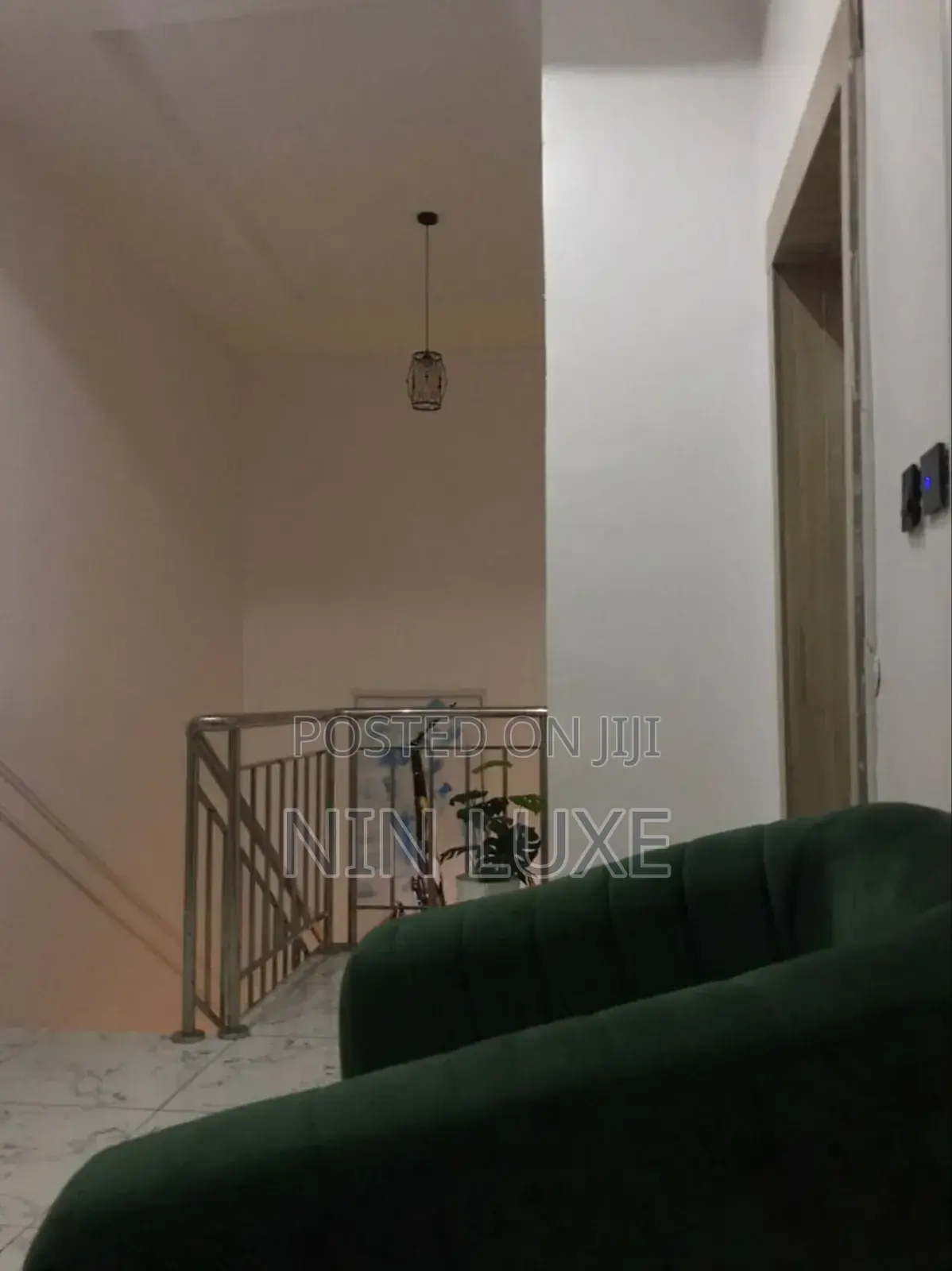 Exquisite Beautiful Furnished Room in a Shared Apartment