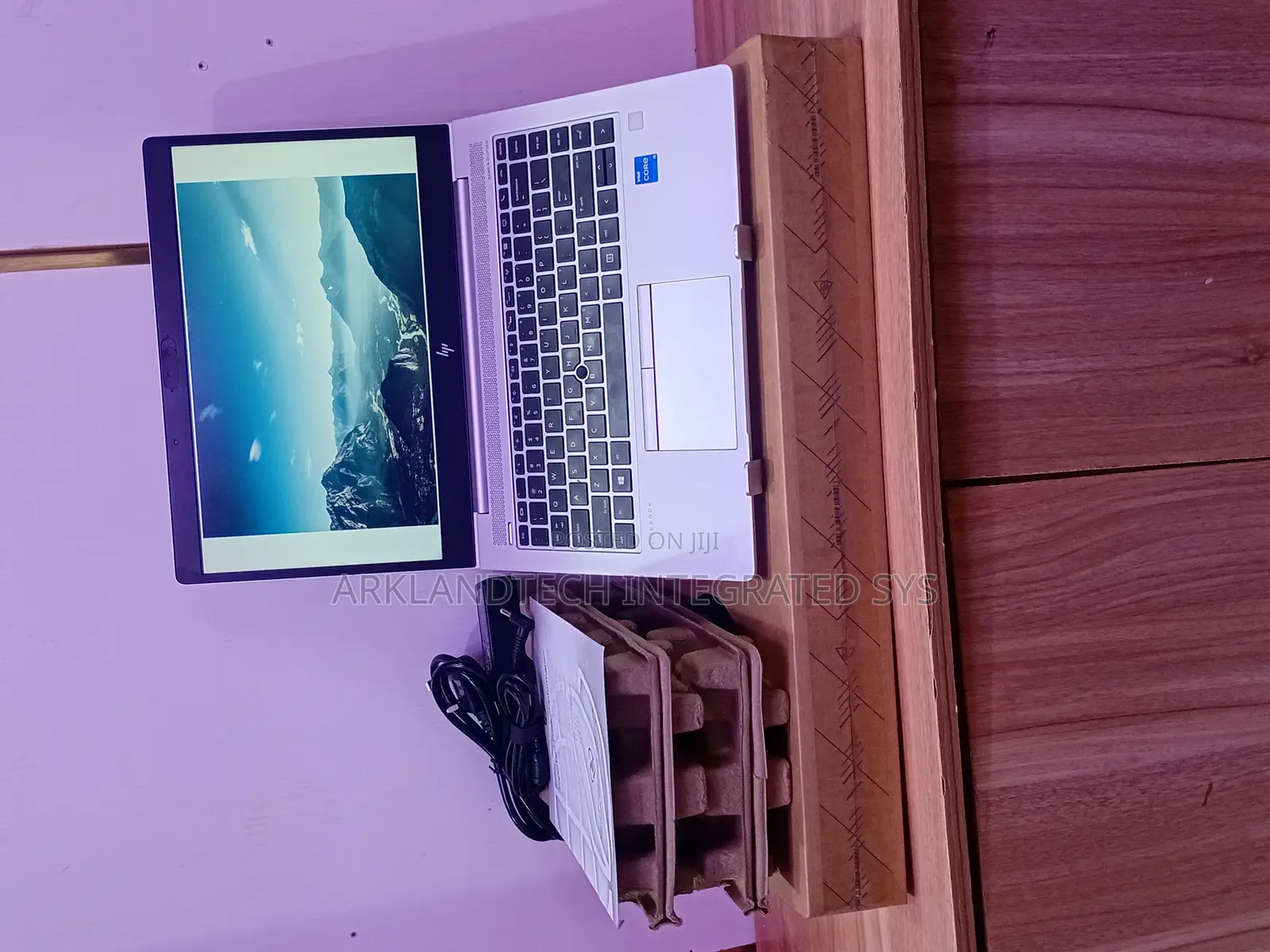 New Laptop HP EliteBook 850 G3 12GB Intel Core i5 SSD 256GB