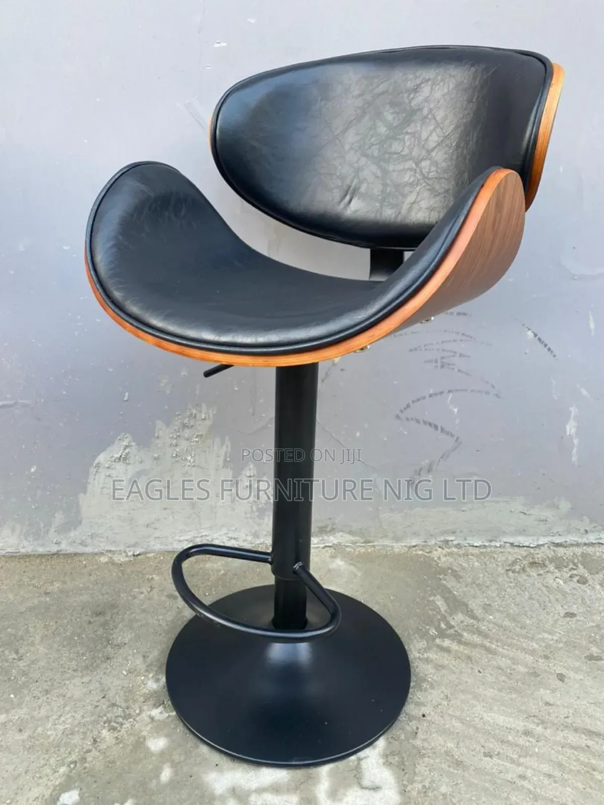 Luxury and Quality Animal Skin Leather Wine Bar Stool