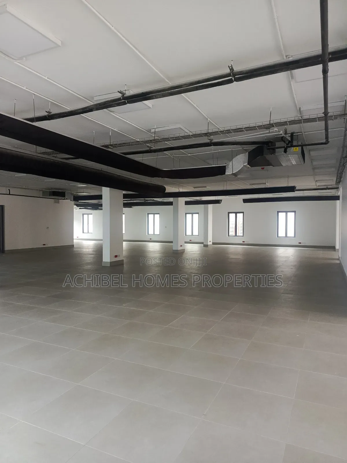 A Fully Serviced 600 Square Meter Office Space in Lekki Phase 1 to Let