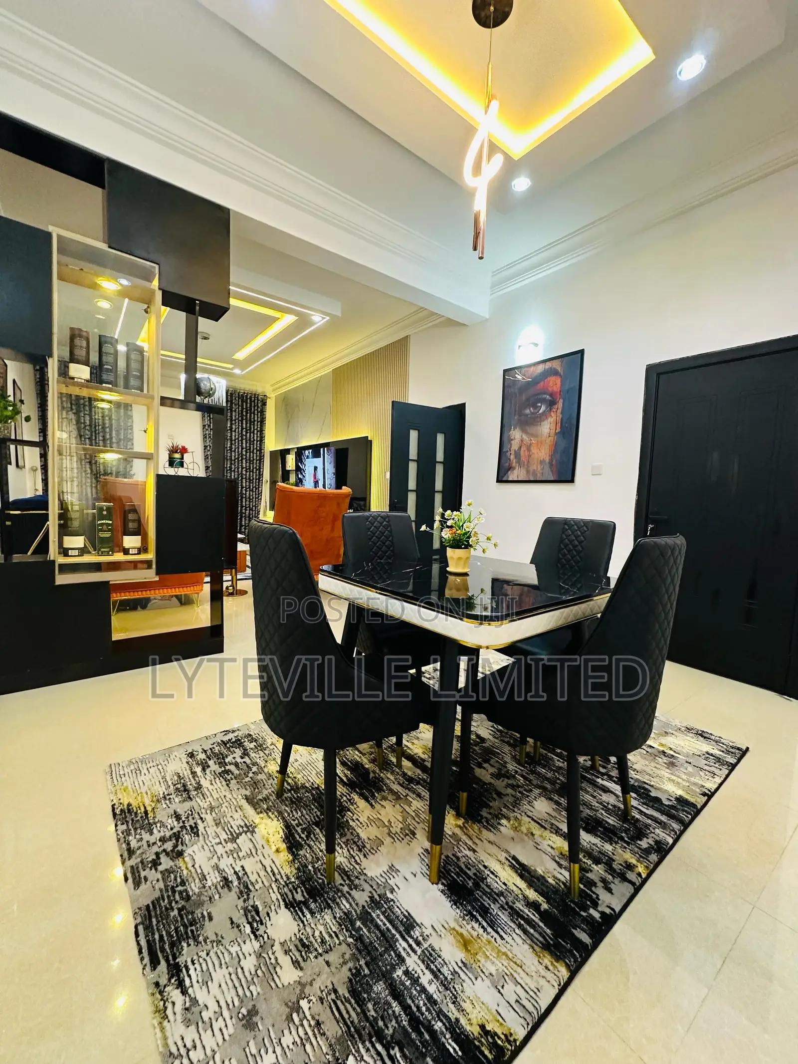 Deluxe 3 Bedroom Terrace