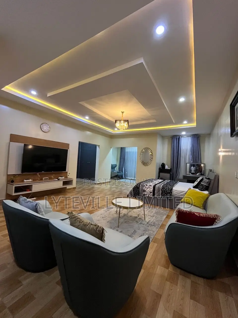 Luxurious 5 Bedrooms and Others