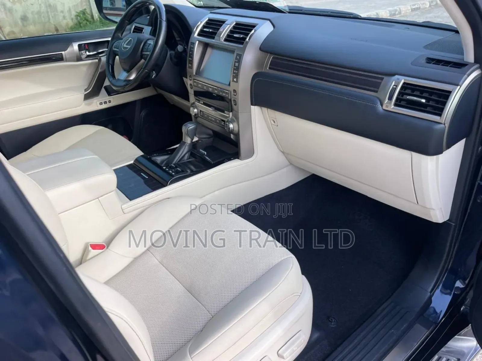 Toyota Sienna LE Mobility Auto Access (3.5L 6cyl 8A) 2018 White