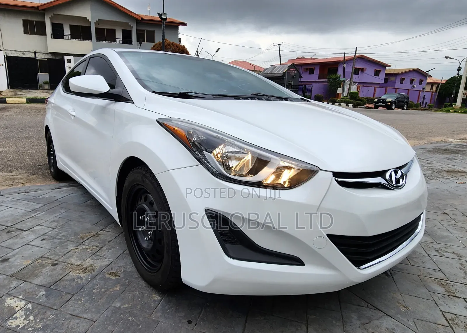 Hyundai Elantra Sport 4dr Sedan (2.0L 4cyl 6A) 2015 Pearl
