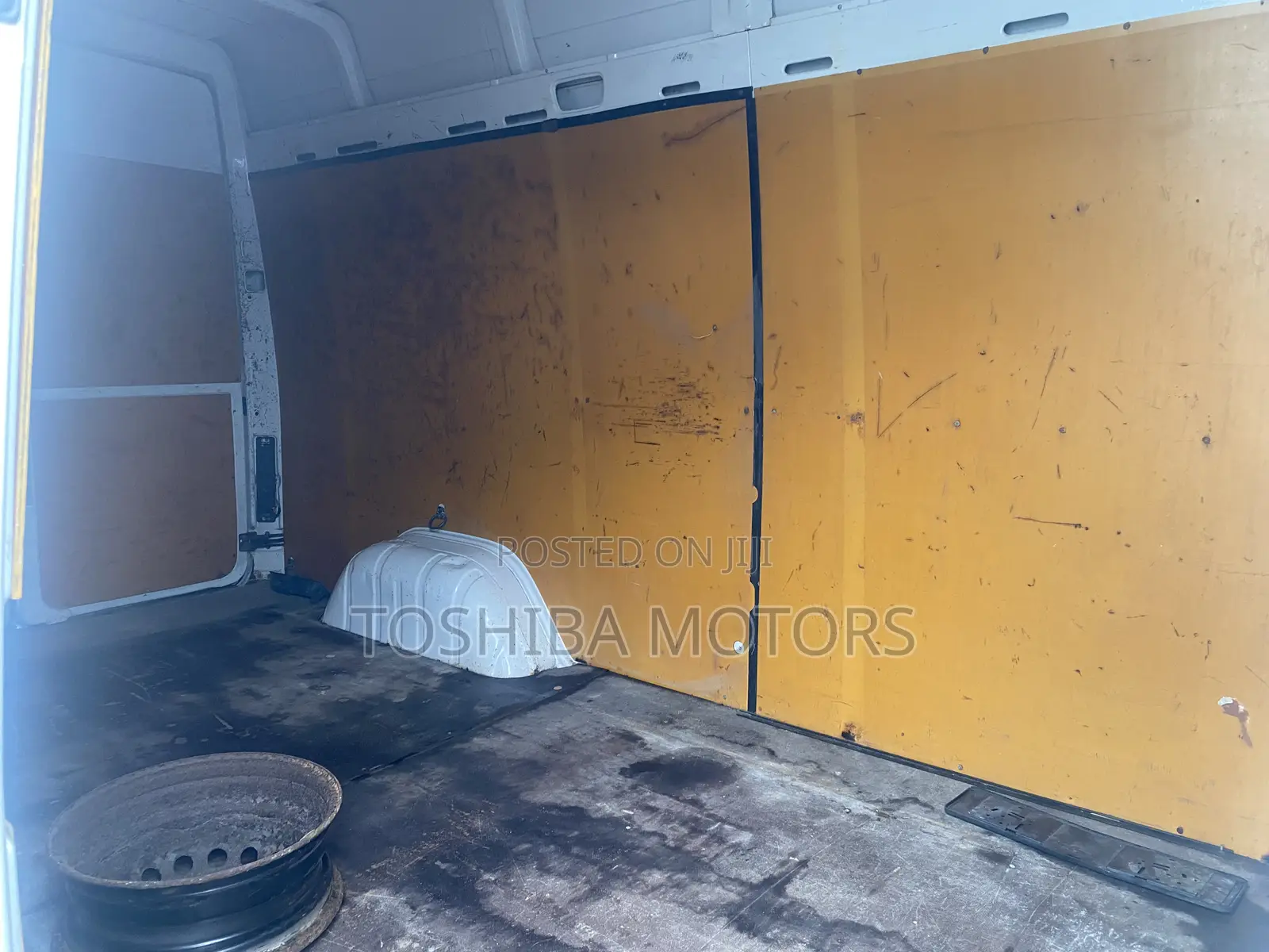 Mercedes-Benz Sprinter 2004 White