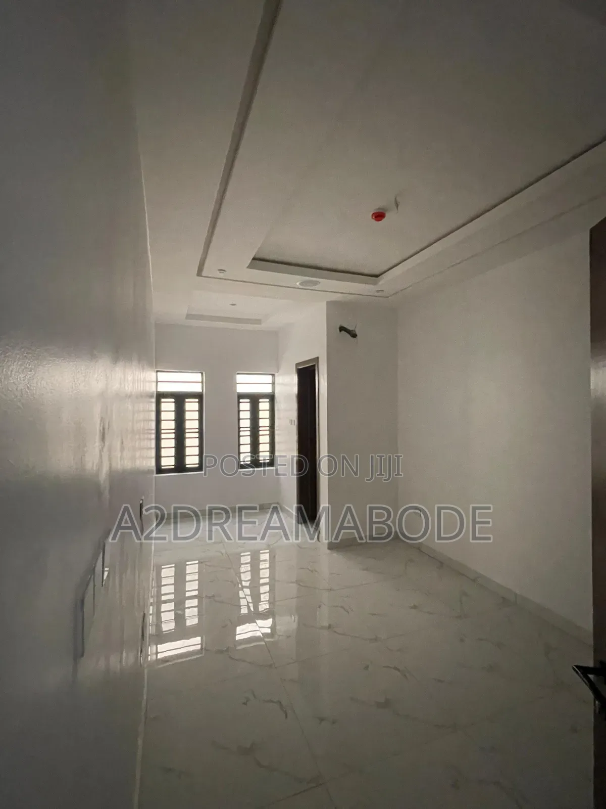 4bdrm Duplex in Magodo Phase 1 for sale