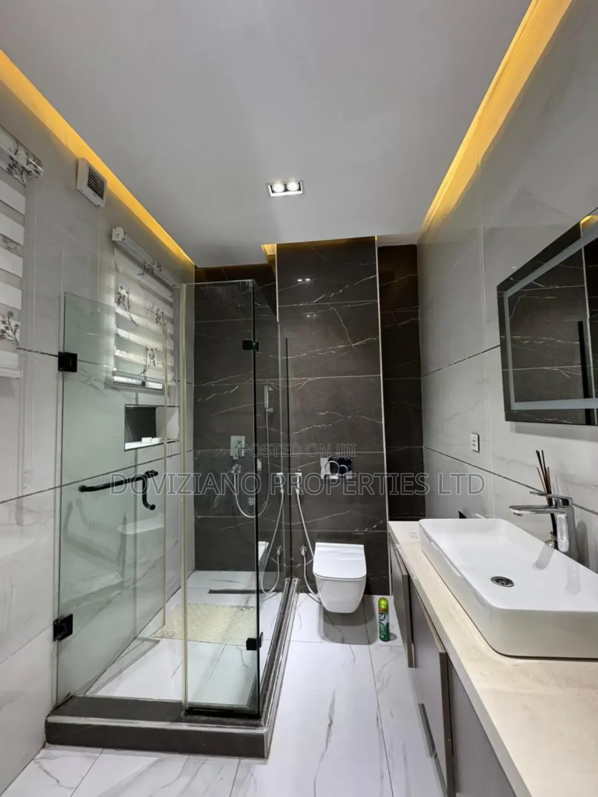 5bdrm Duplex in Ikoyi for sale