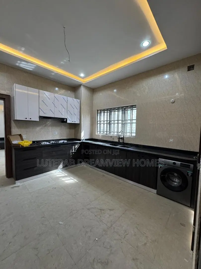 4bdrm Duplex in Jabi for rent
