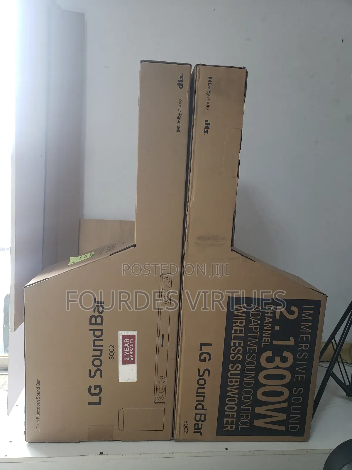 Lg Sound Bar and Woofer