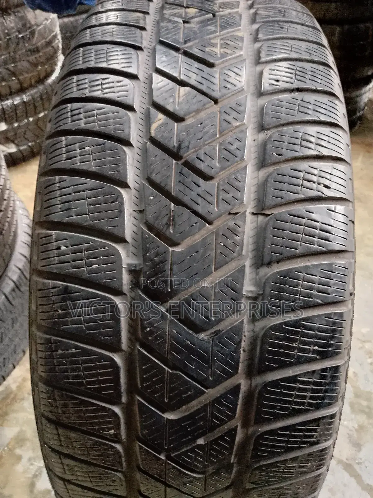 235/55 R 18 Direct Tokunbo
