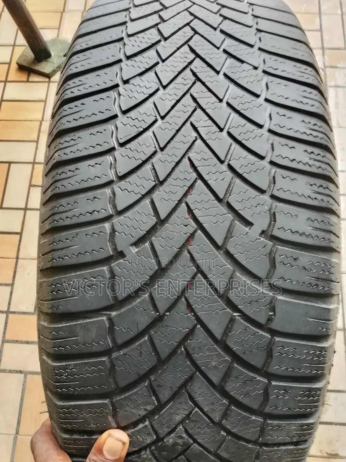 235/55 R 18 Direct Tokunbo