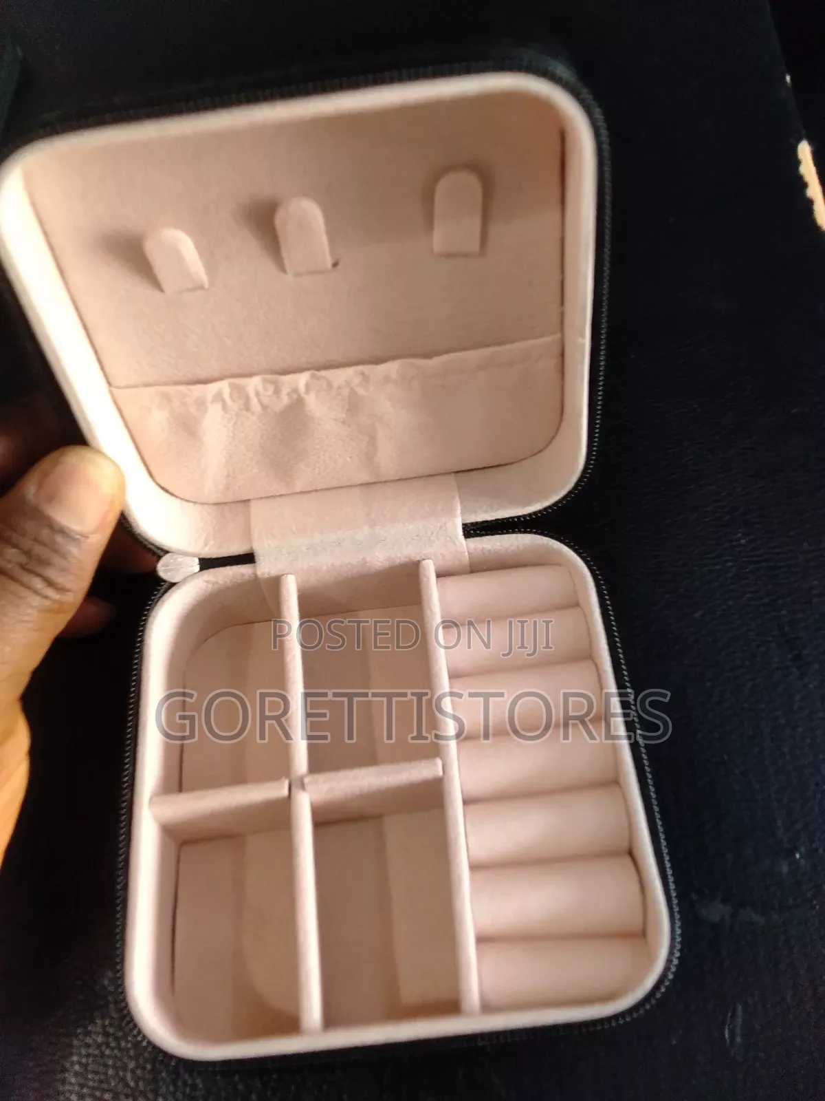Mini Jewelry Organizer