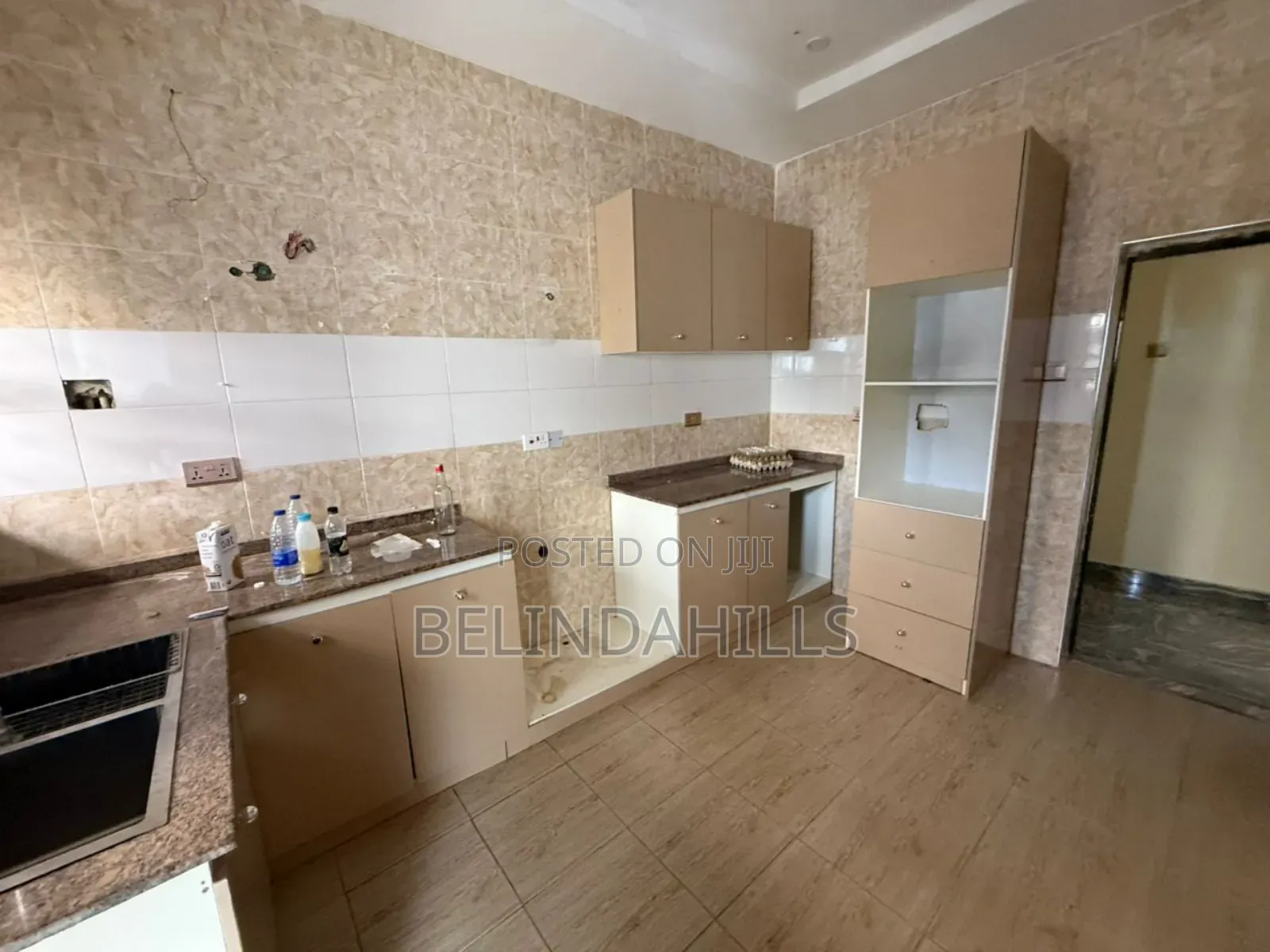 3bdrm Block of Flats in Jahi for rent
