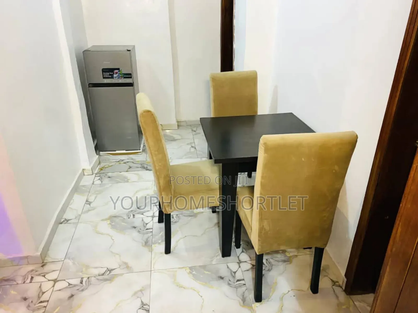 Luxury Affordable Two Bedrooms for Daily, Weekly/ Monthly Deal