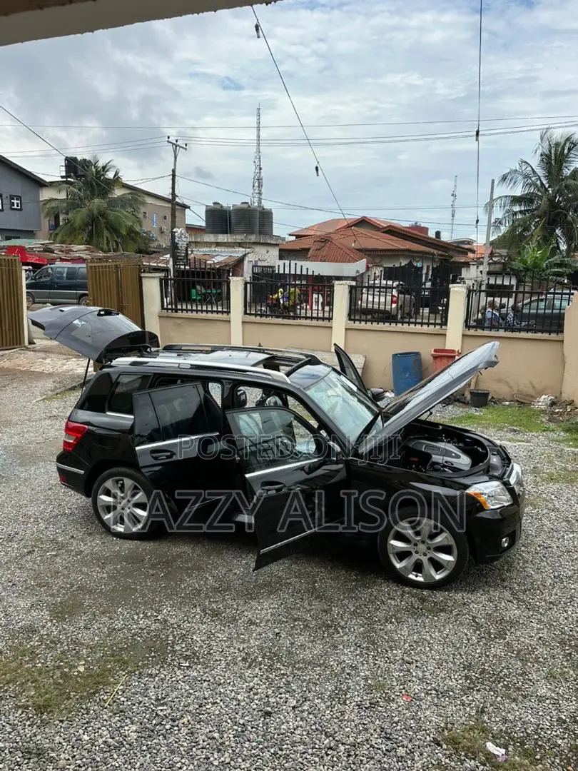 Mercedes-Benz GLK-Class 350 4MATIC 2011 Black