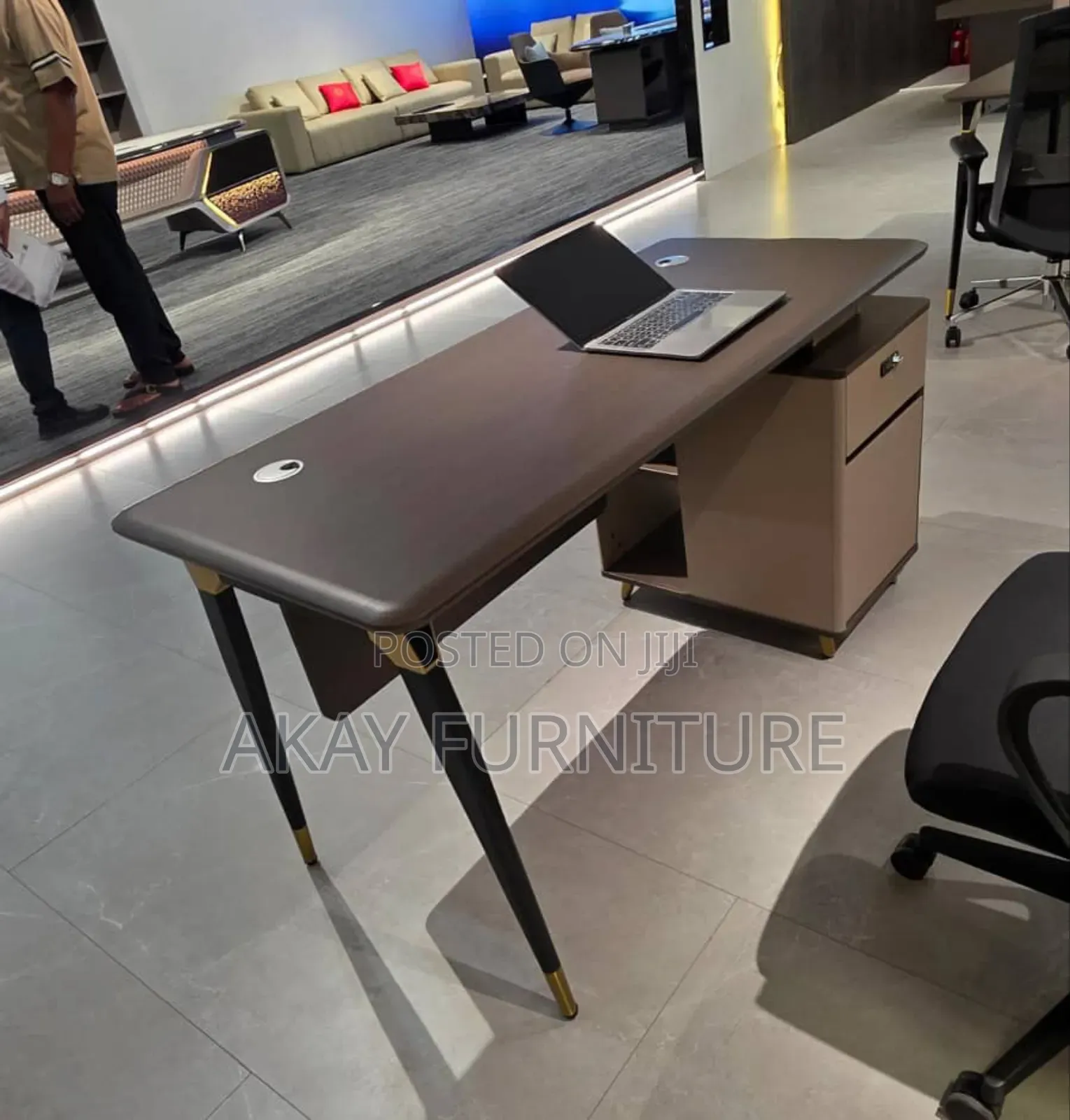 Very Sturdy Modern 1.2 Office Table
