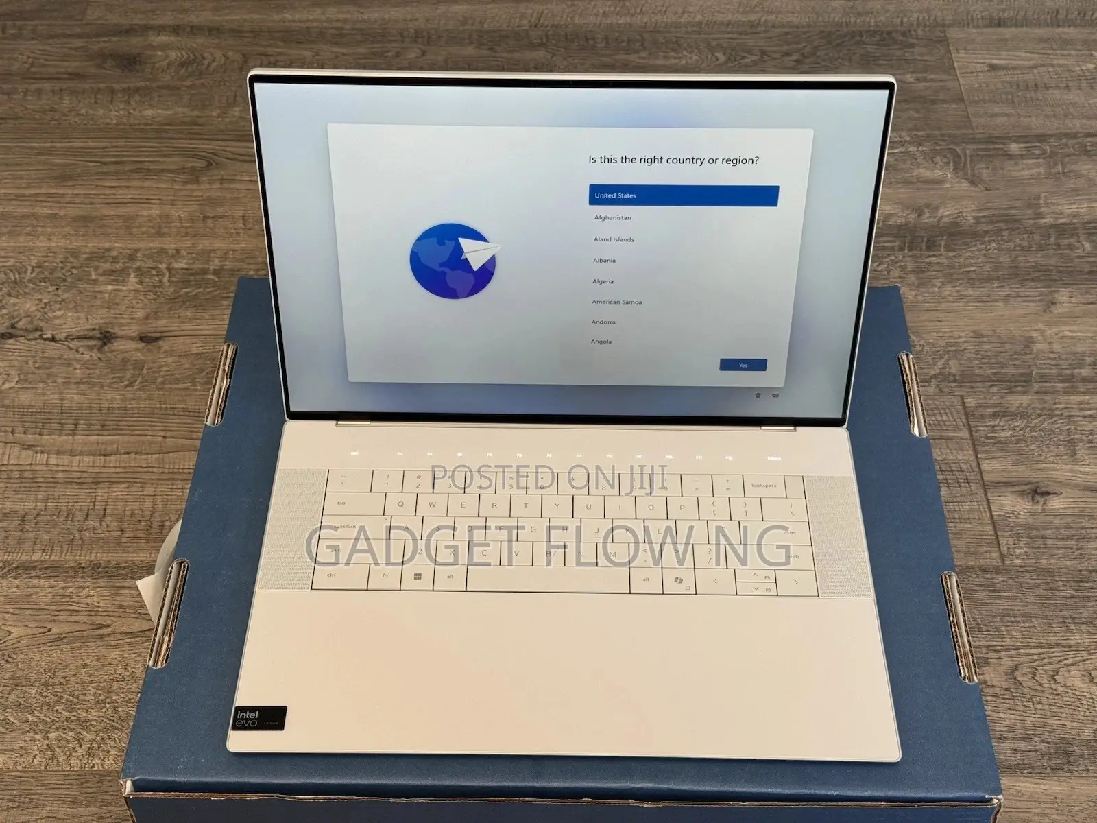 New Laptop Dell XPS 16 9640 16GB Intel Core Ultra 7 SSD 512GB