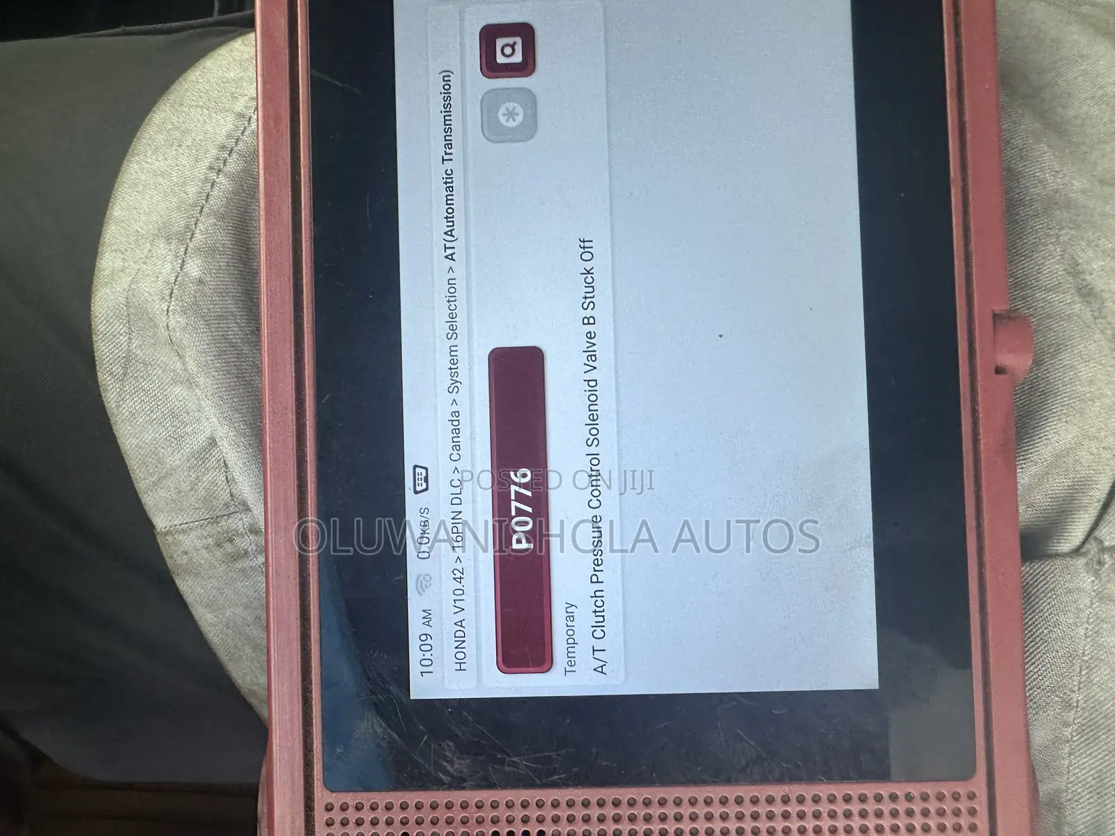 Best Car Inspector in Lagos With a Big Scanning Tool