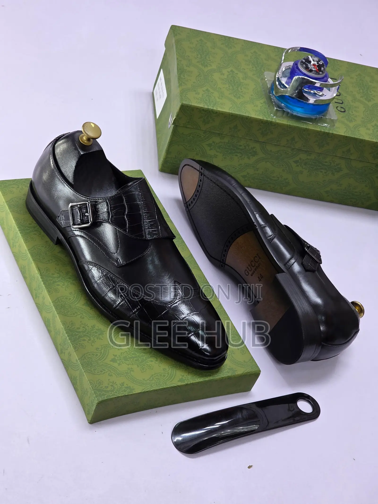 Gucci Leather Corporate Flat Shoes in Lagos