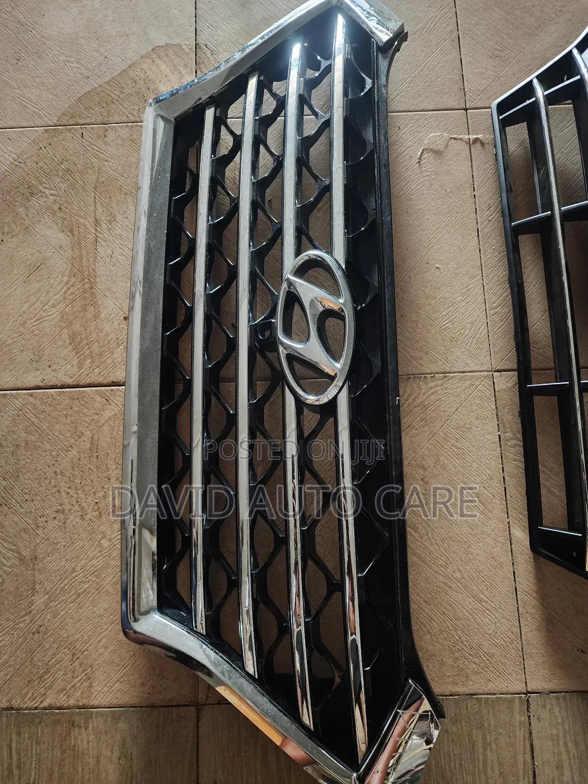 Front Grille Hyundai Tucson 2020 Camera Type
