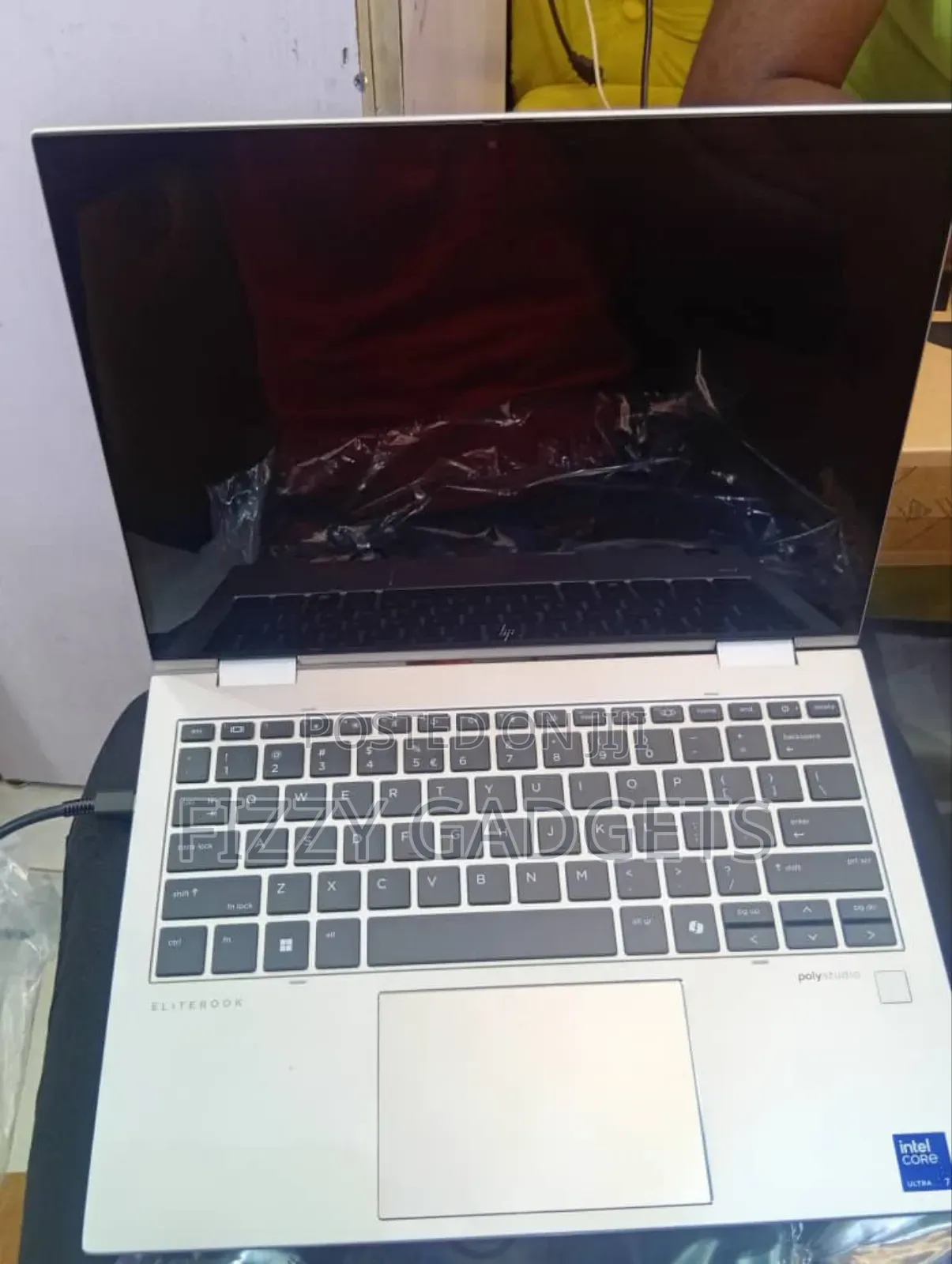 New Laptop HP EliteBook 830 16GB Intel Core Ultra 7 SSD 512GB