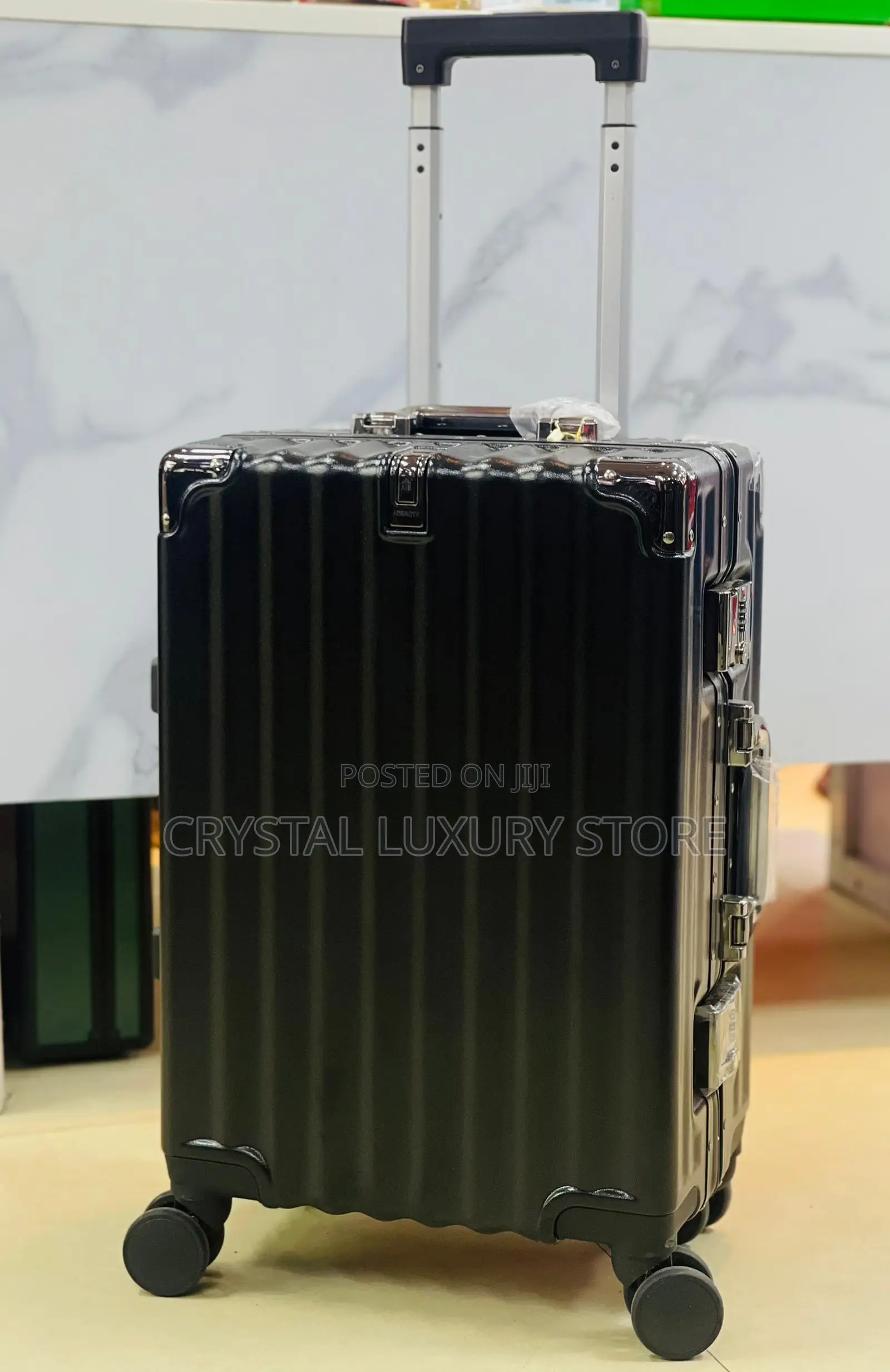 High Quality Luxury Travel Luggage