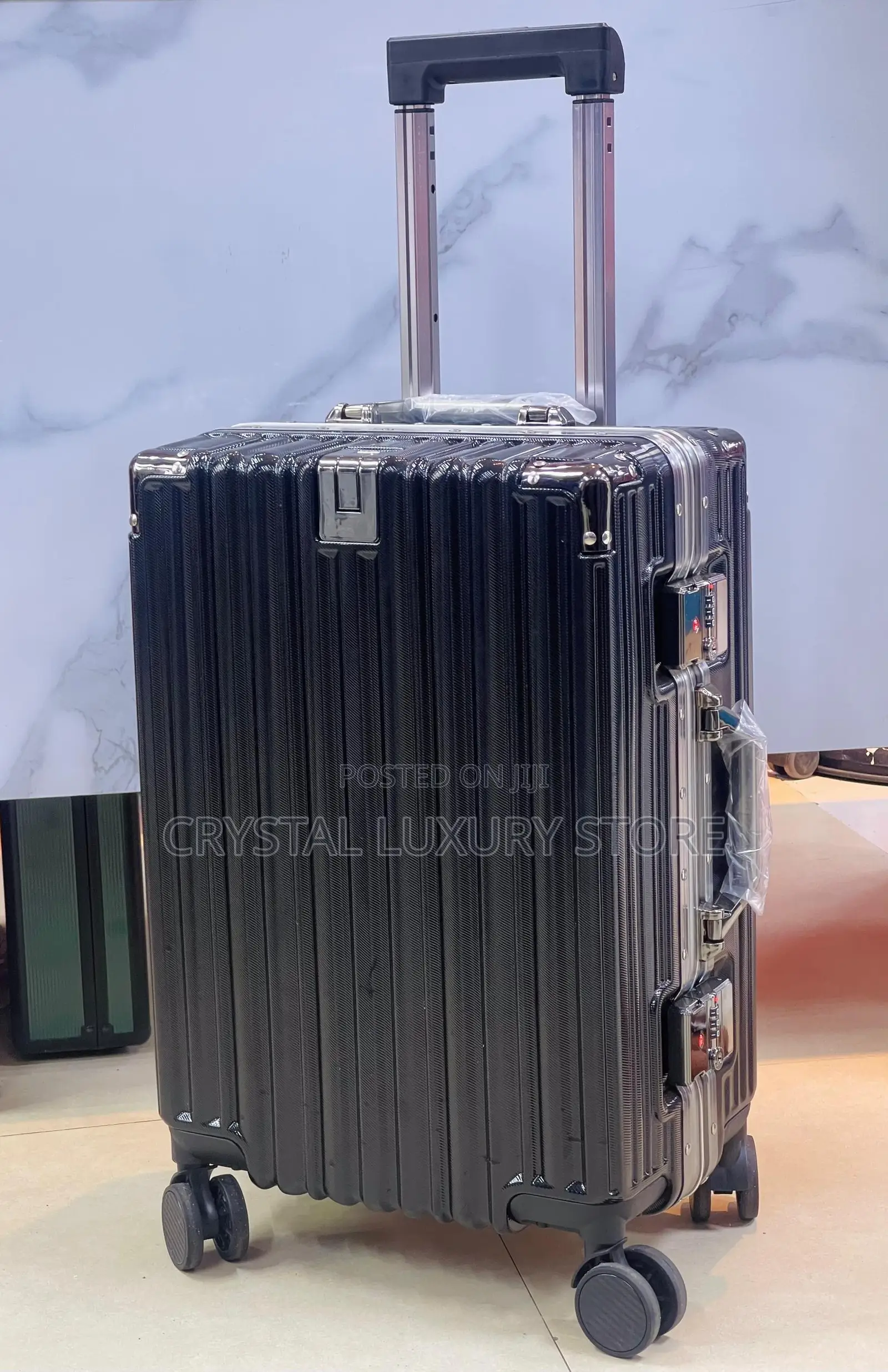 High Quality Luxury Travel Luggage
