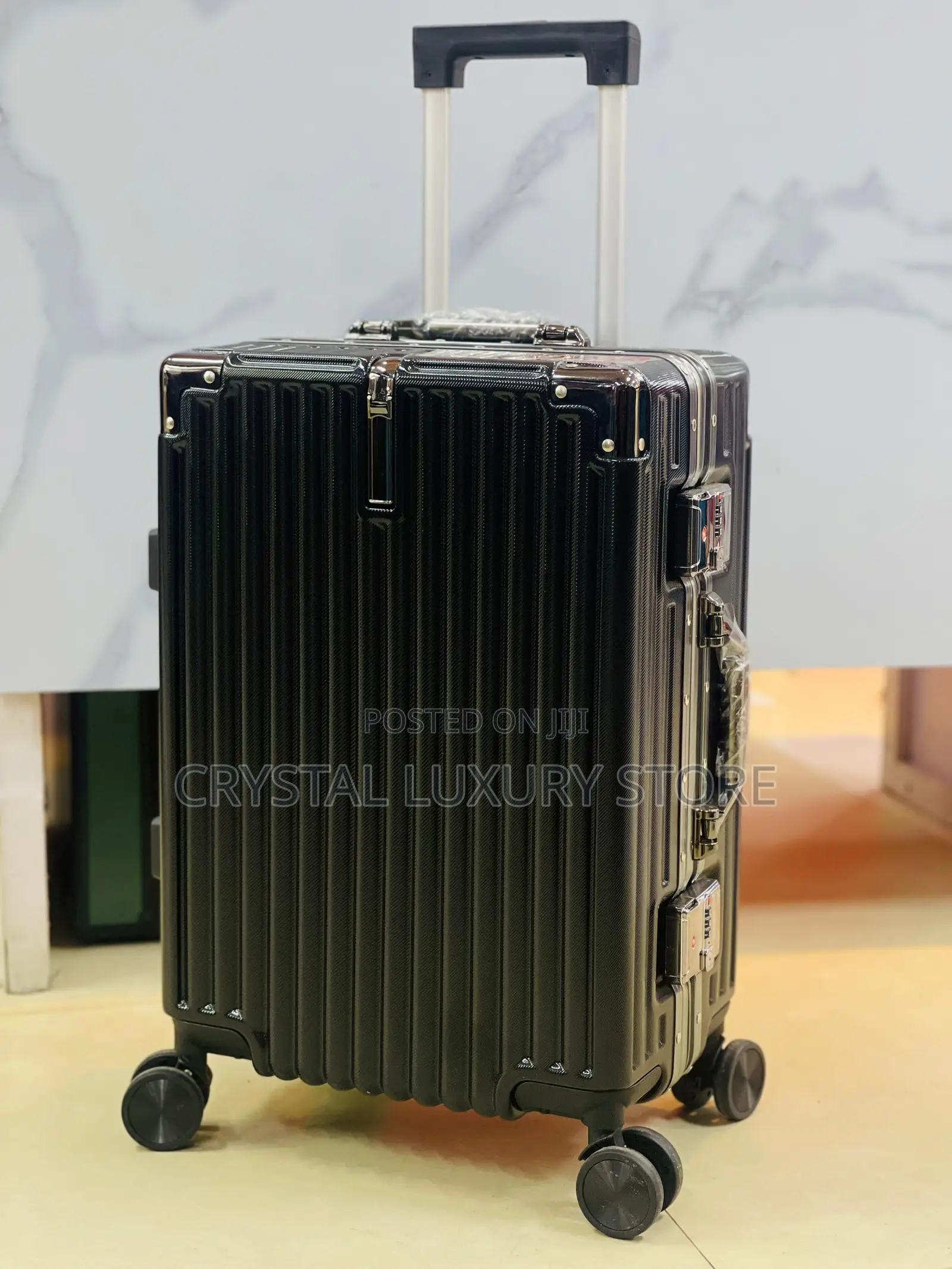 High Quality Luxury Travel Luggage
