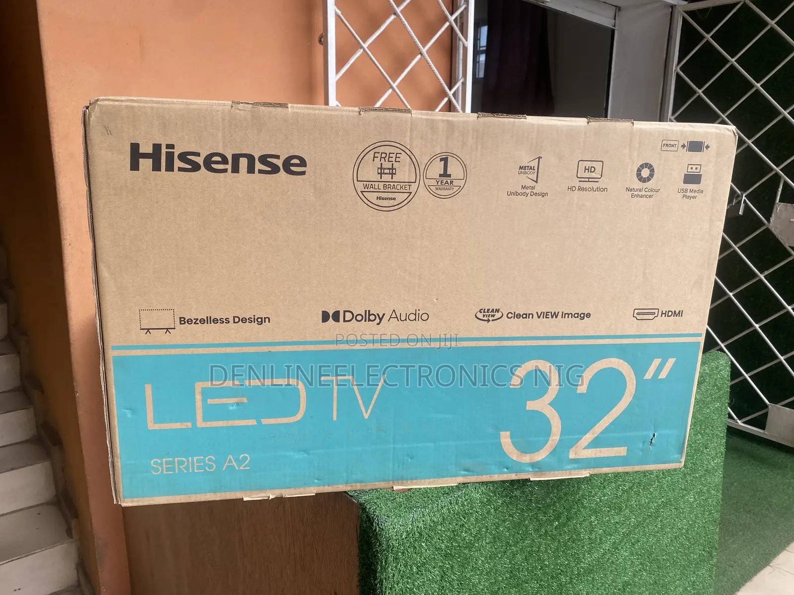 Brand New Hisense 32inches Led Television With Free Wall Bracket