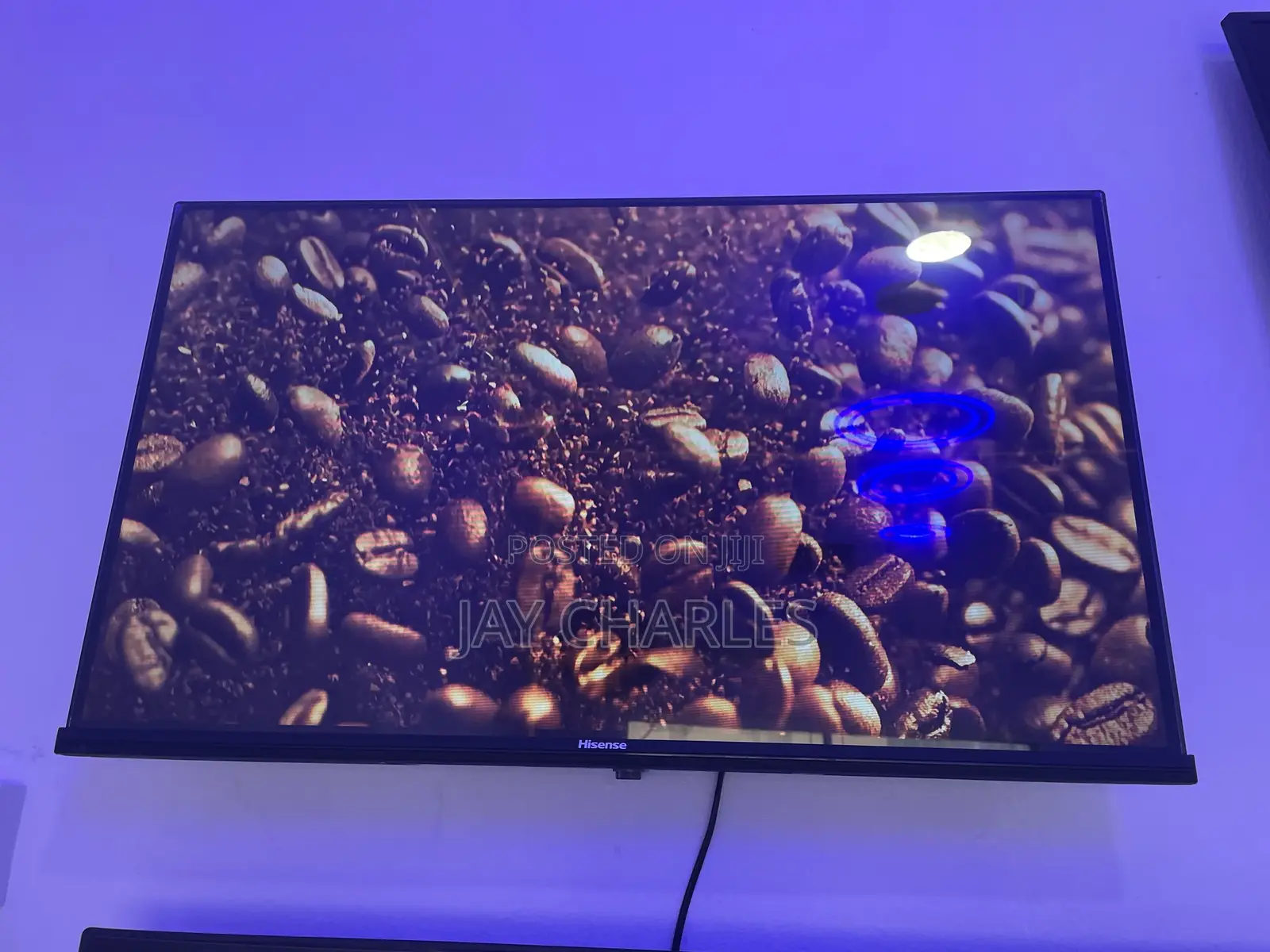 Hisense 32inches Frameless Smart Tv