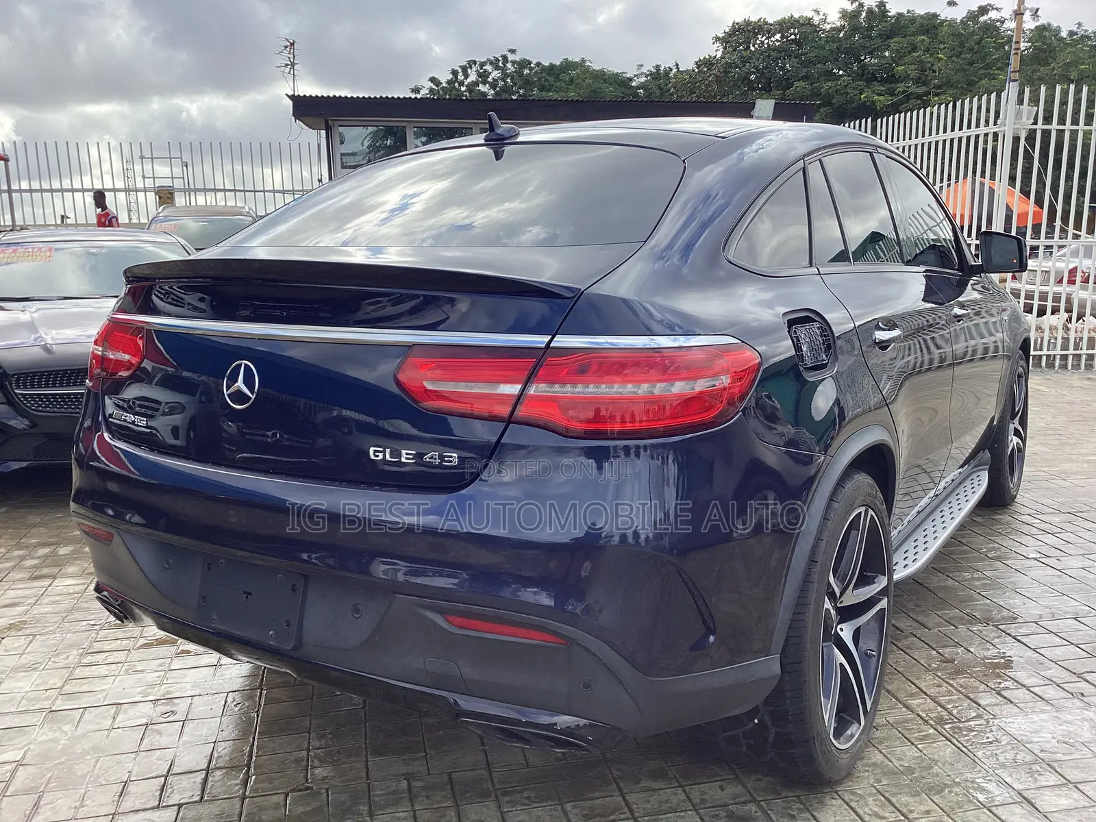 Mercedes-Benz GLE-Class 2018 Blue