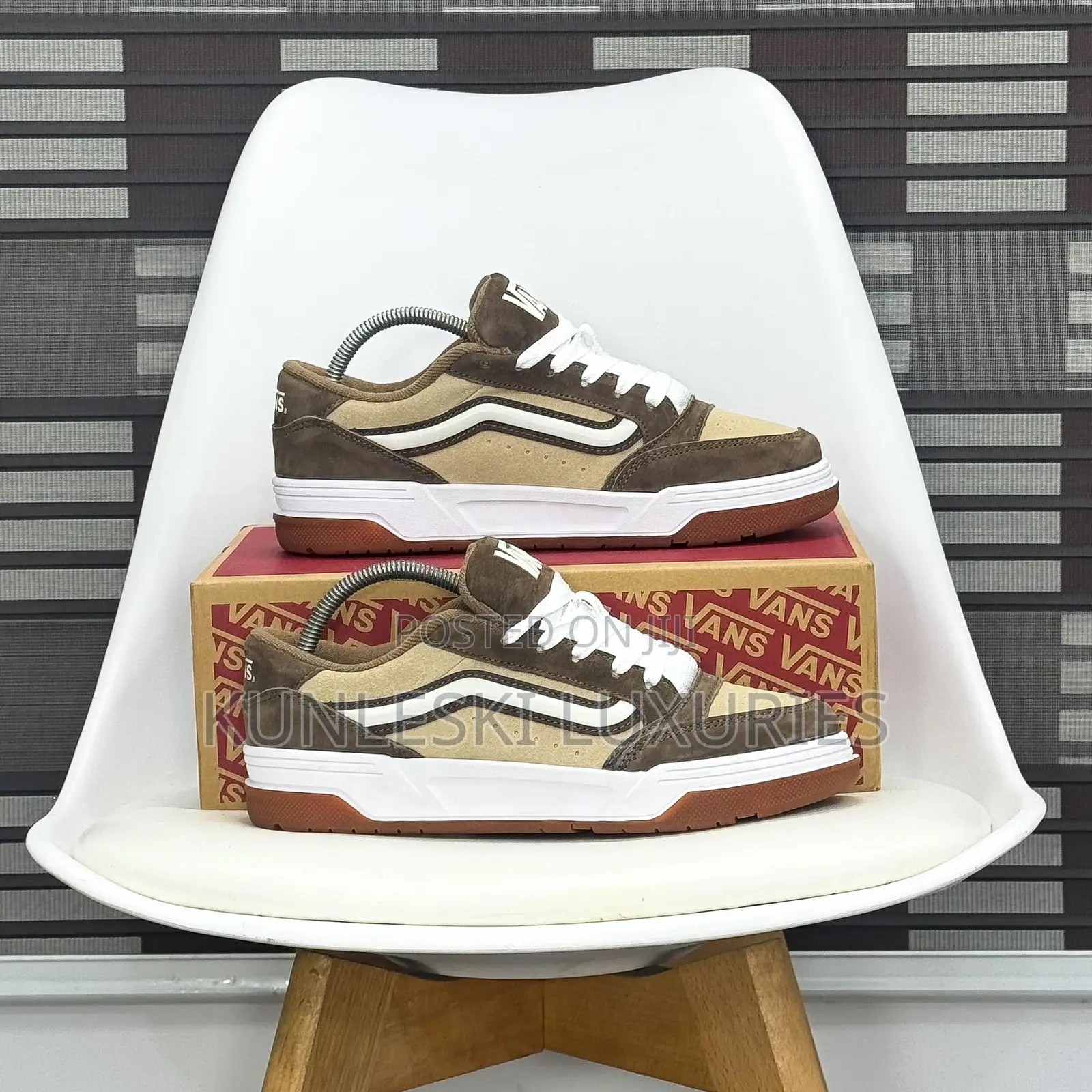 Original Vans Hylane Nineties Sneakers Collections
