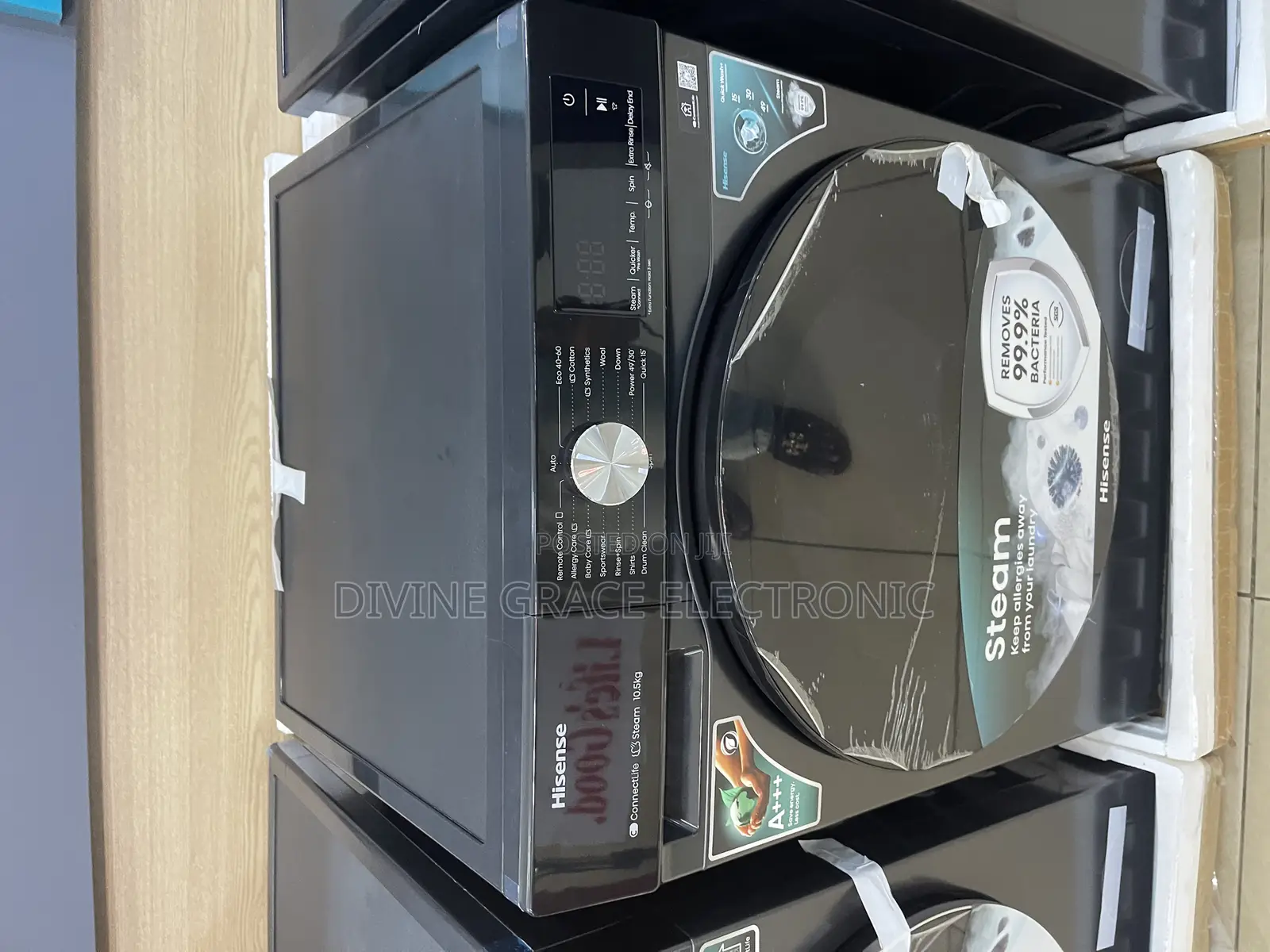 10.5kg Hisense Front Loader Wash/Spin Washing Machine