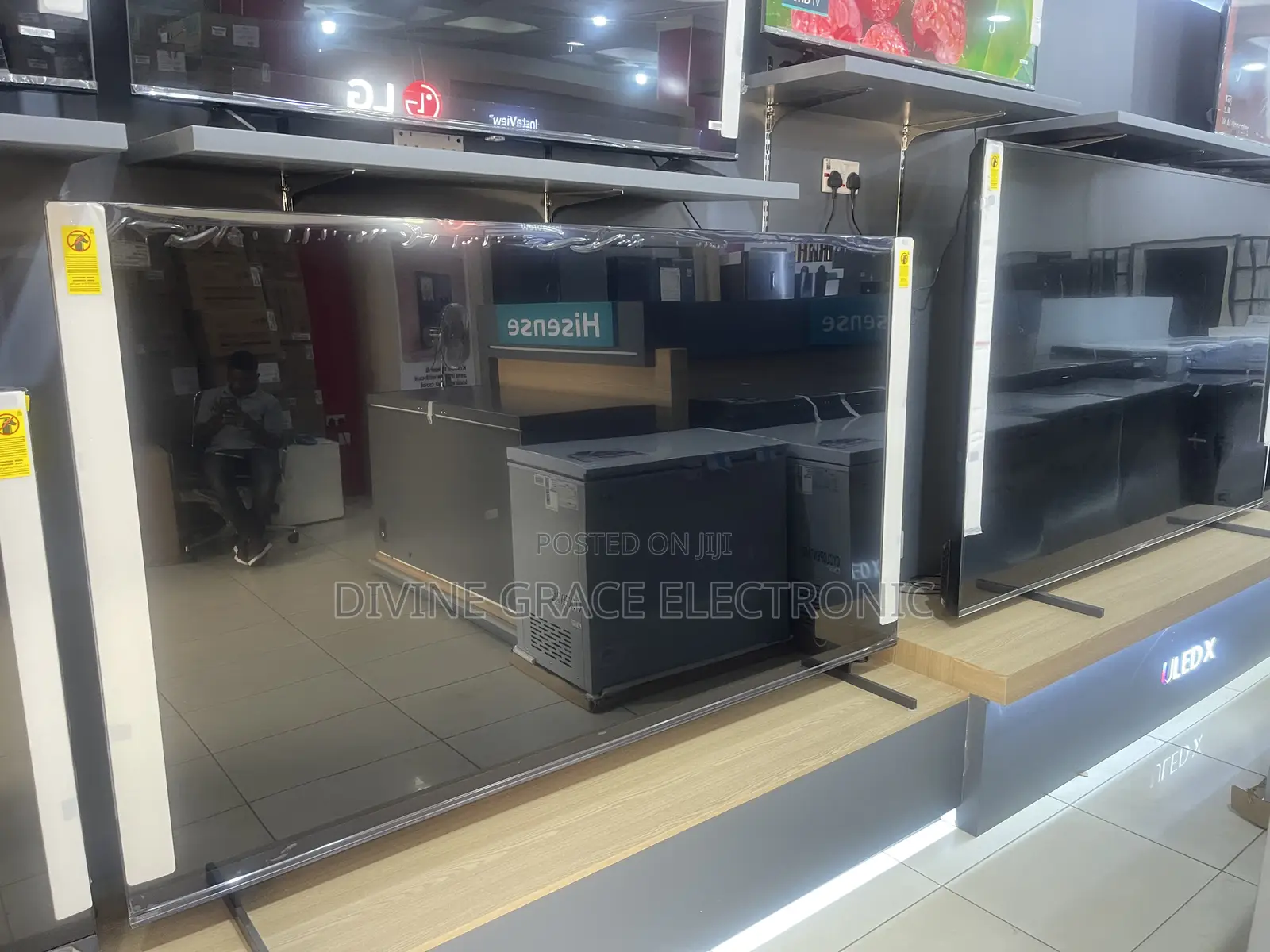 85 Inches Qled Hisense Television