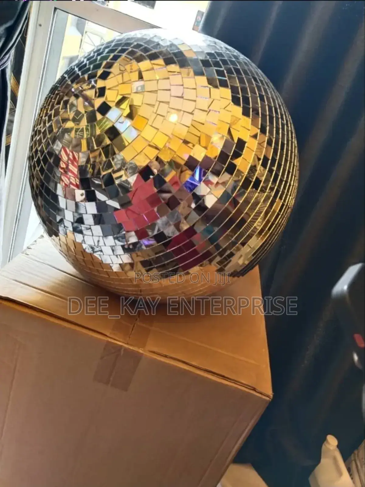 Disco/Mirror Ball
