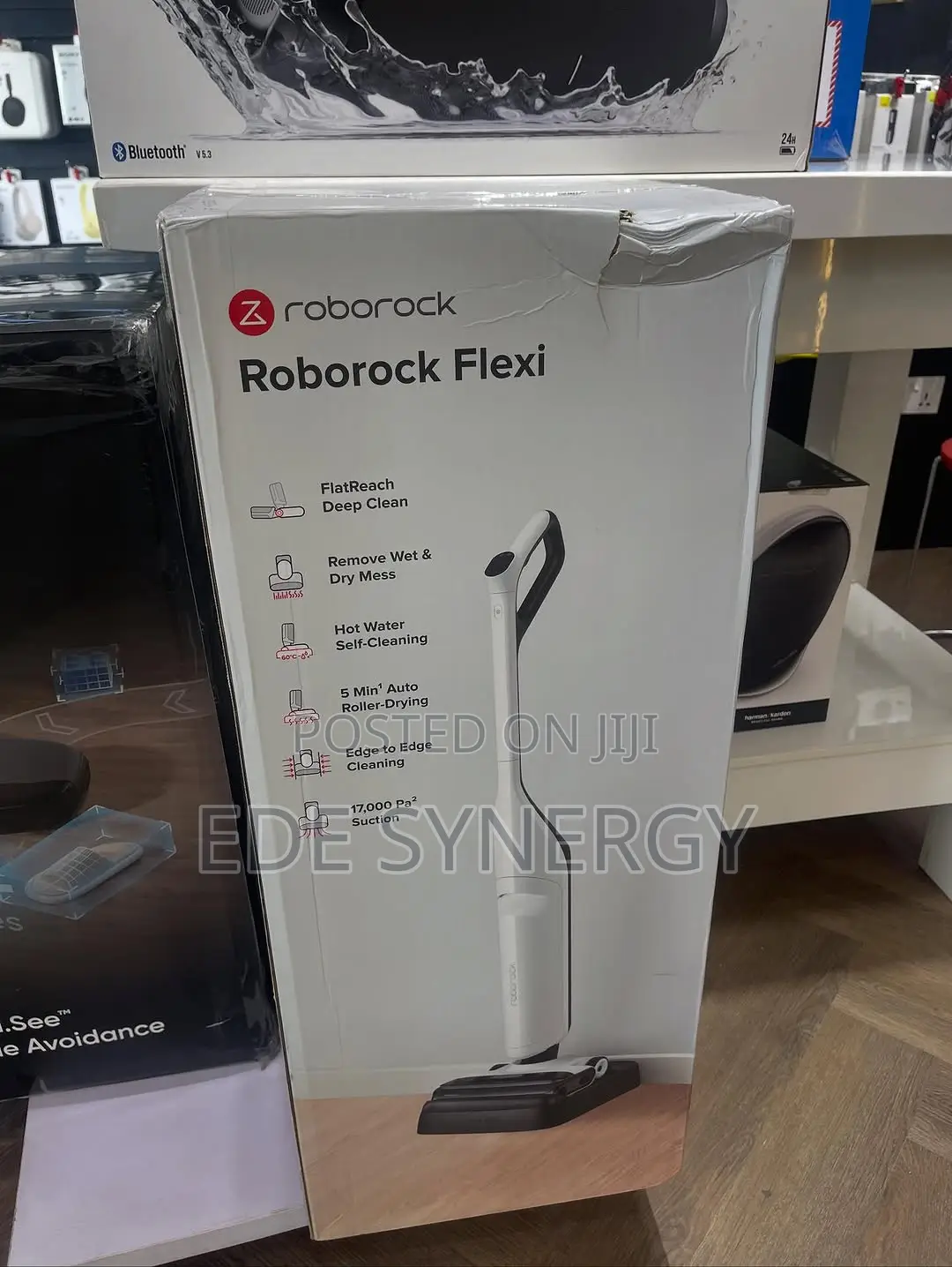 Roborock Flexi Vacuum for Home and Office Use