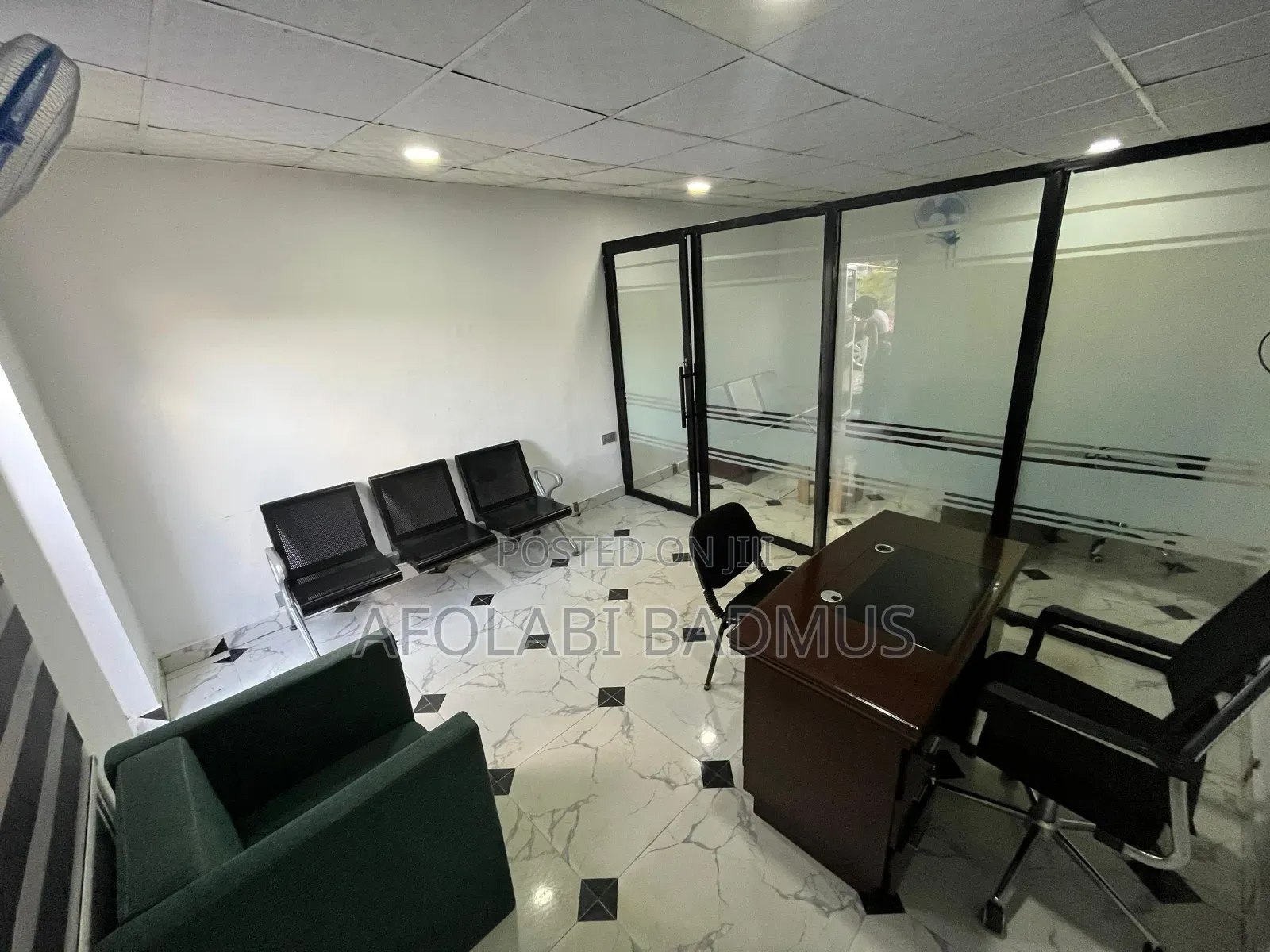 Furnished and Serviced Office